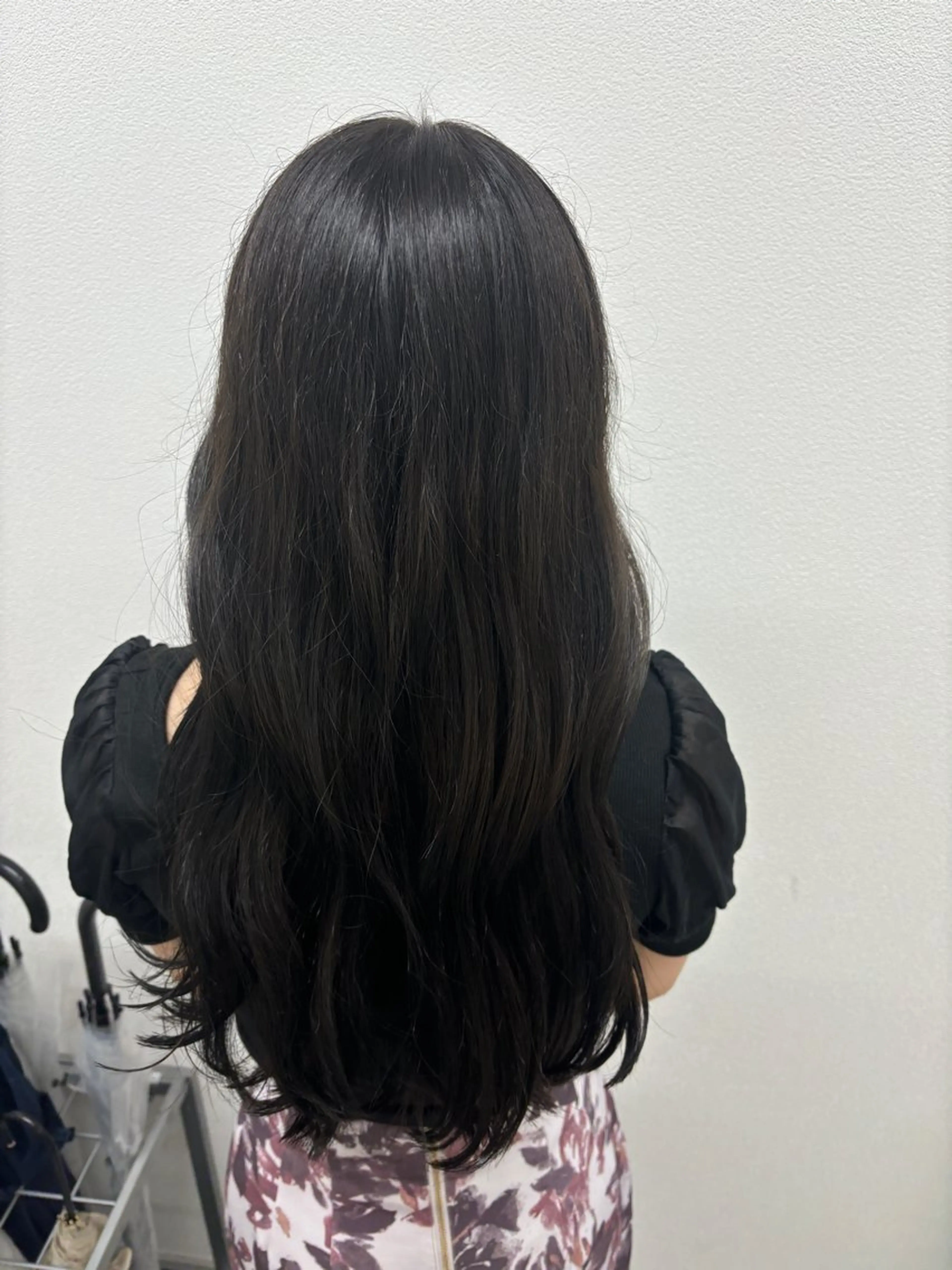 ロング 韓国ヘア/ブリーチ無 しWカラー/オリーブのヘアスタイル