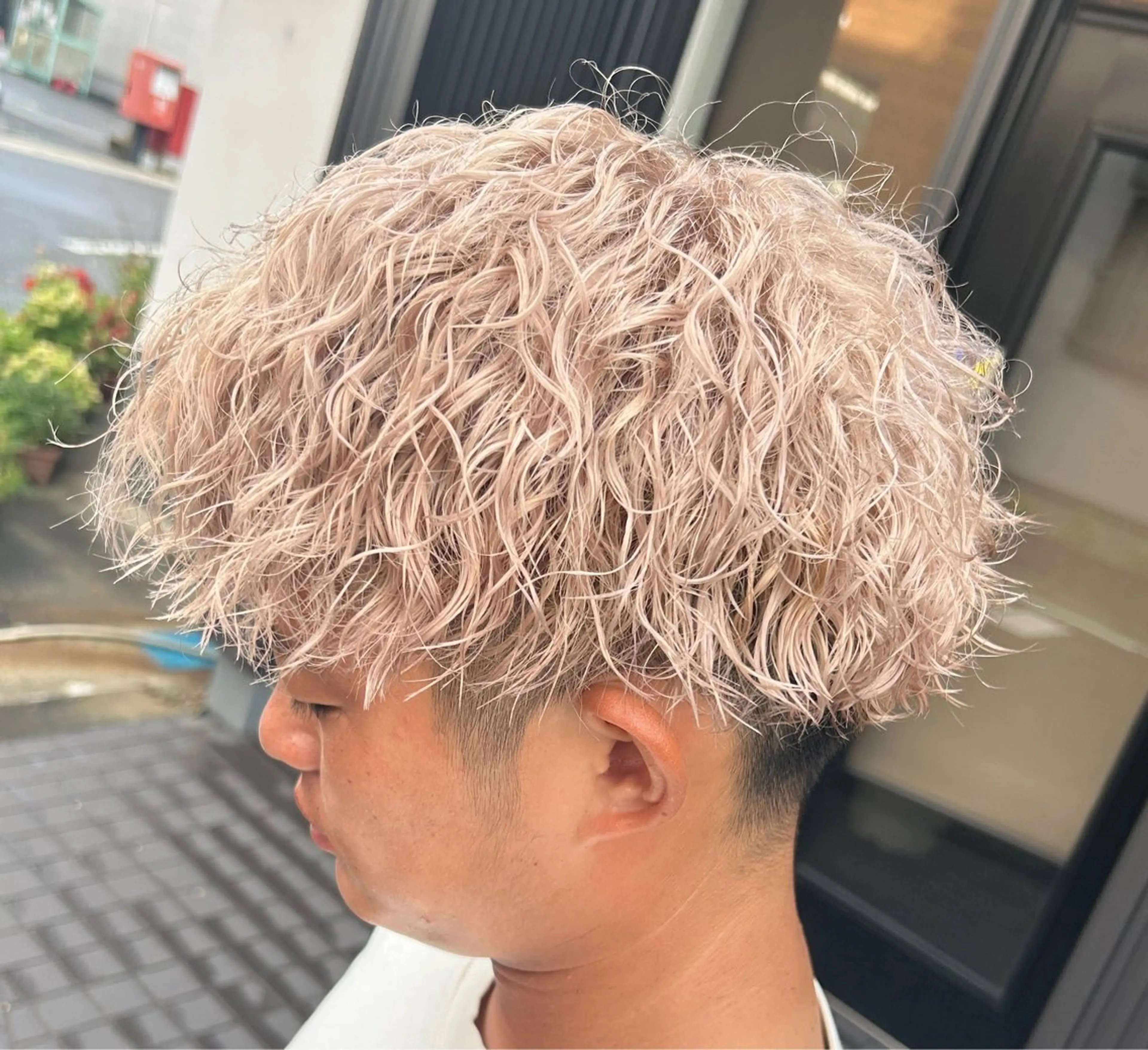 🧑‍🎨カット＋パーマ＋ブリーチカラー(ケア剤込み)(メンズ)の写真