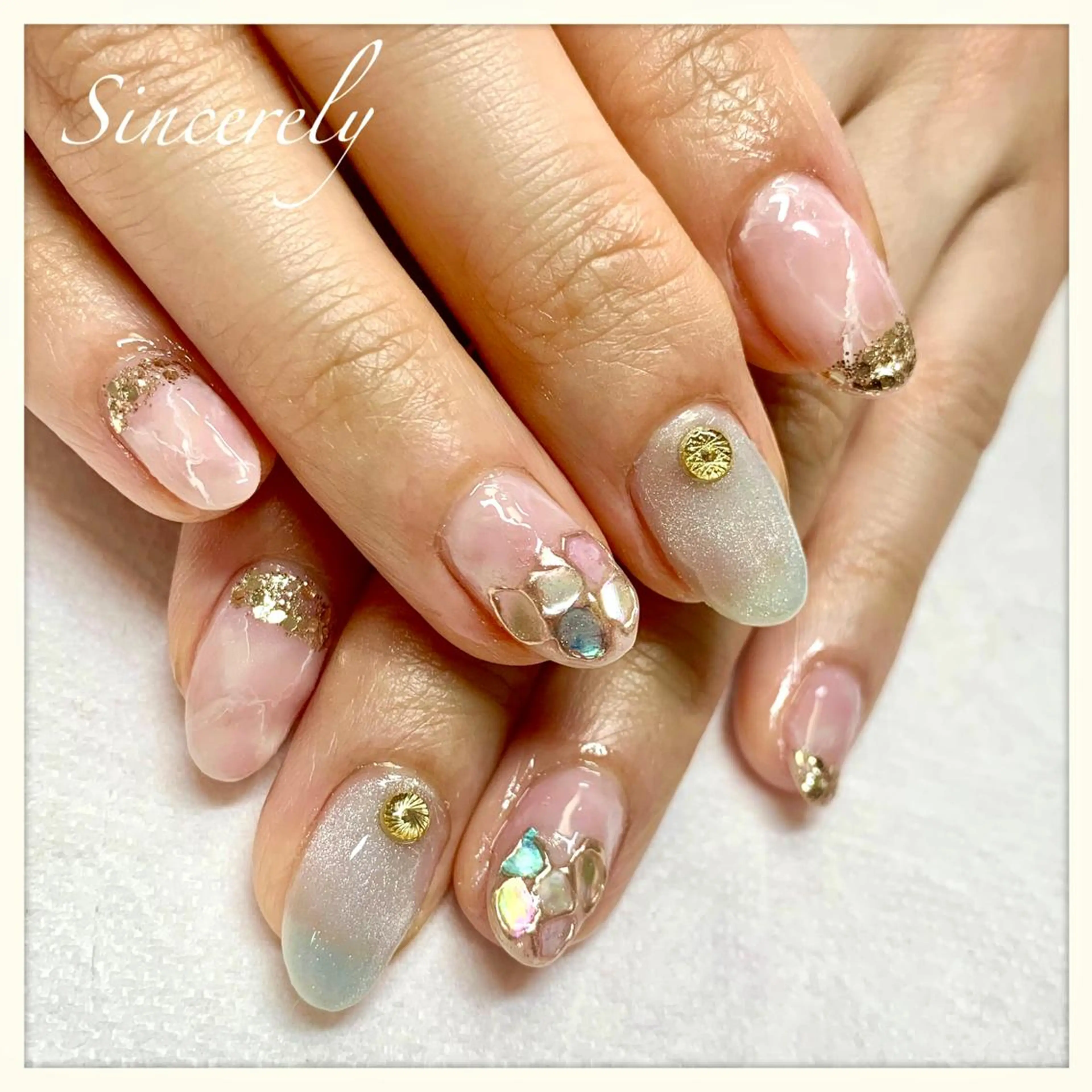 ネイル Sincerely ☺︎のネイルデザイン