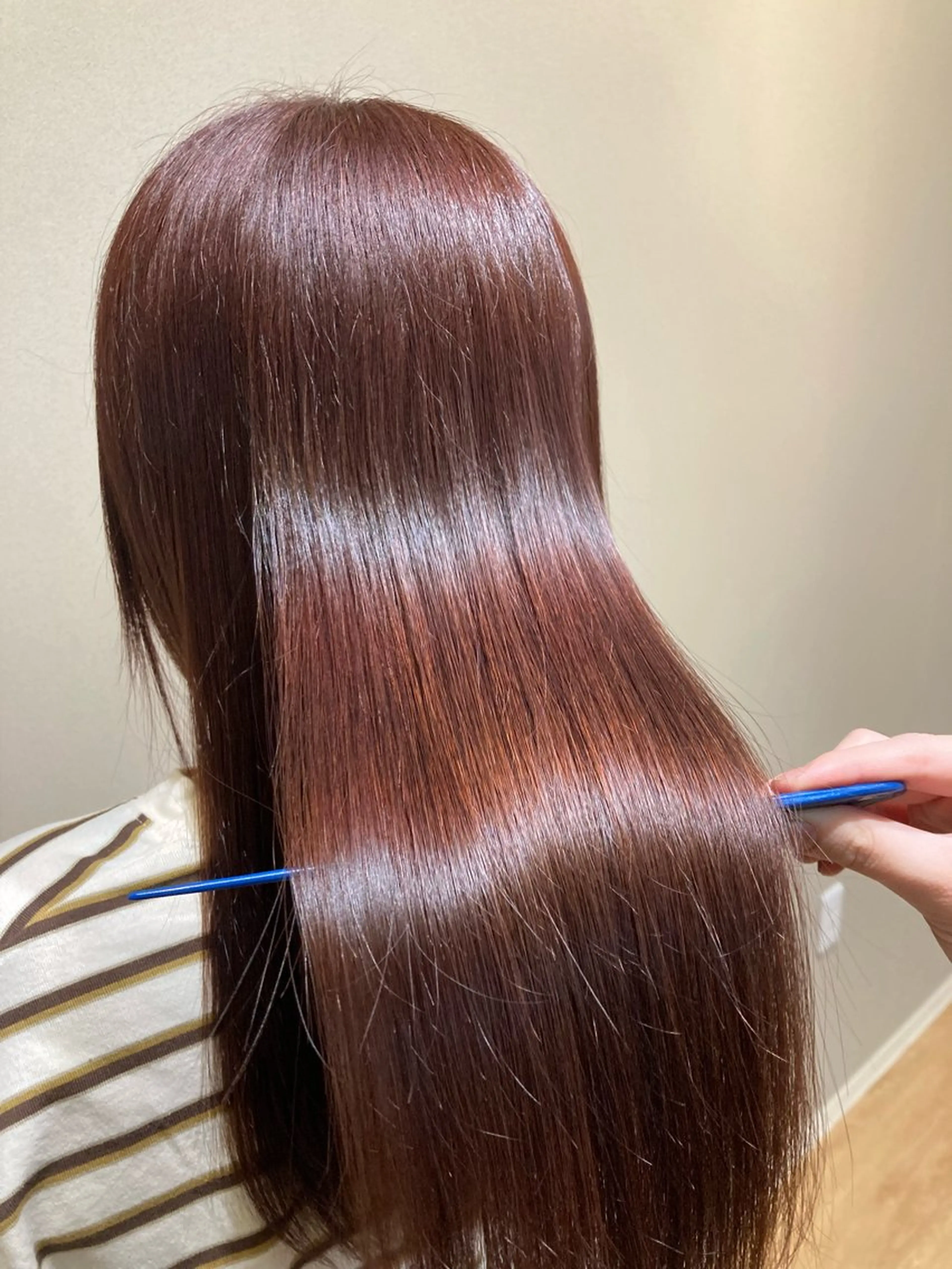 ミディアム ヘアカラー LOANA  MIDORINO所属・カラーモデル/ つくば市みどりののヘアスタイル