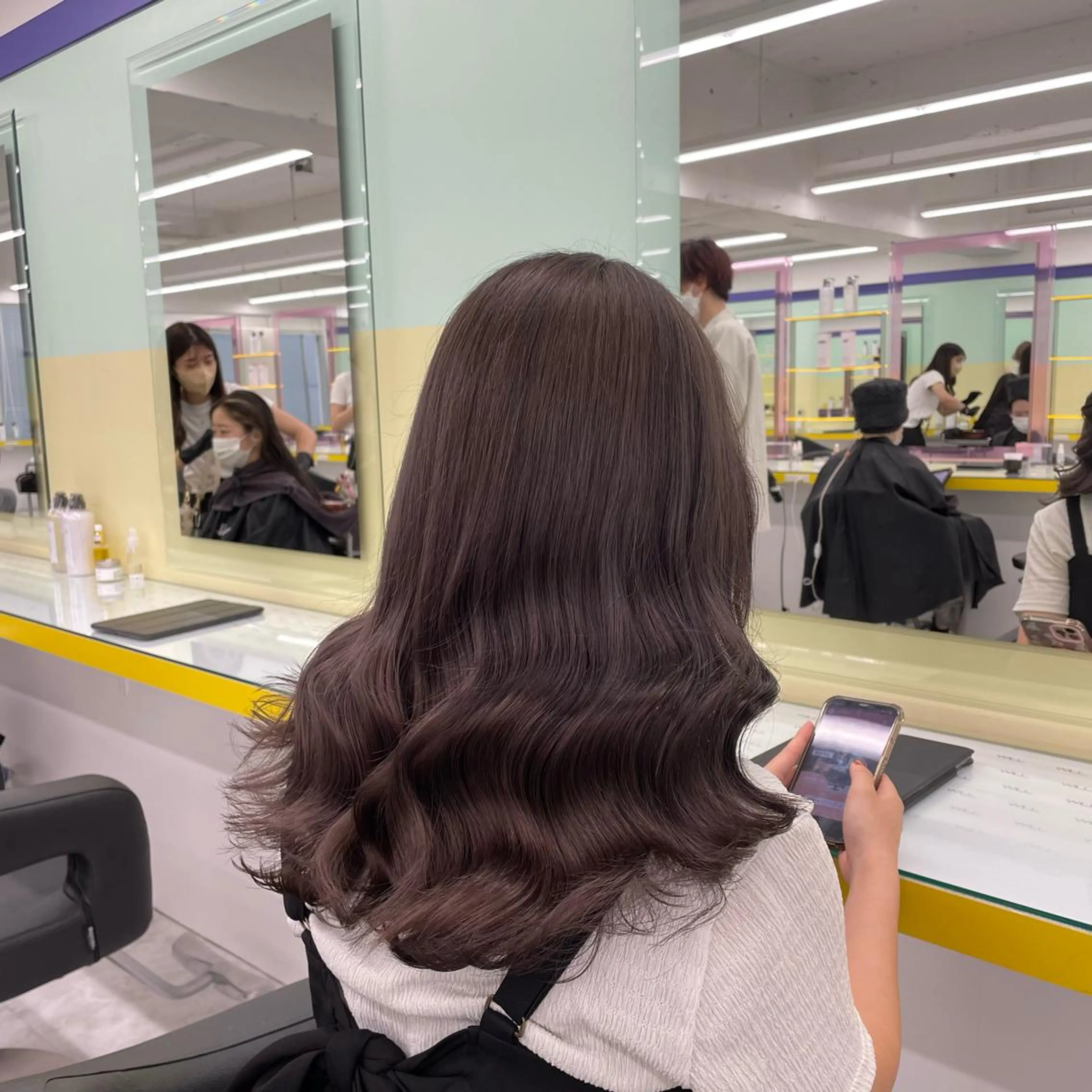 セミロング 🤍韓国トレンド ヘア🤍miku🤍のヘアスタイル