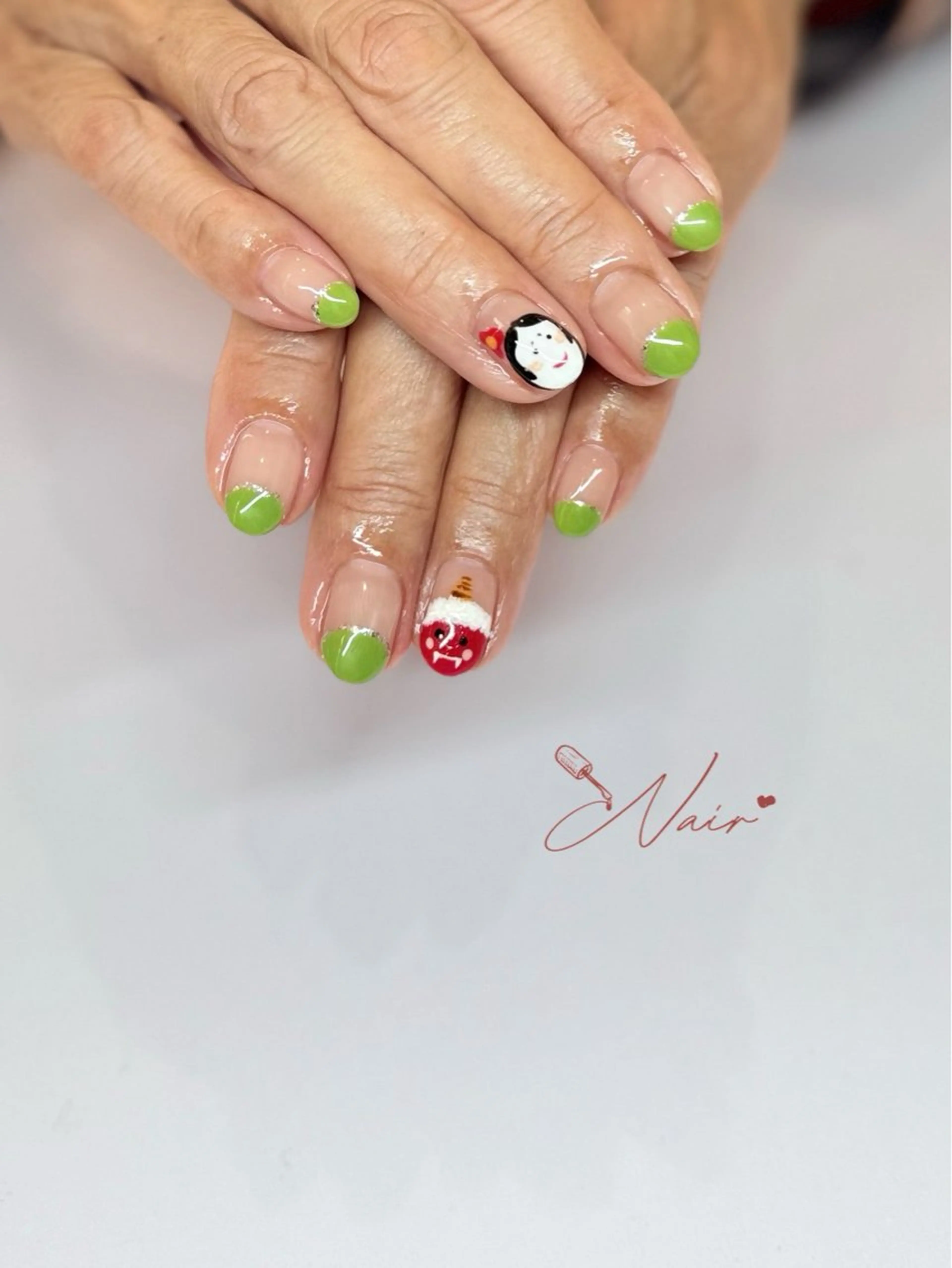 ネイル 持ち込み 𝓝𝓪𝓲𝓻 𝓝𝓪𝓲𝓵のネイルデザイン