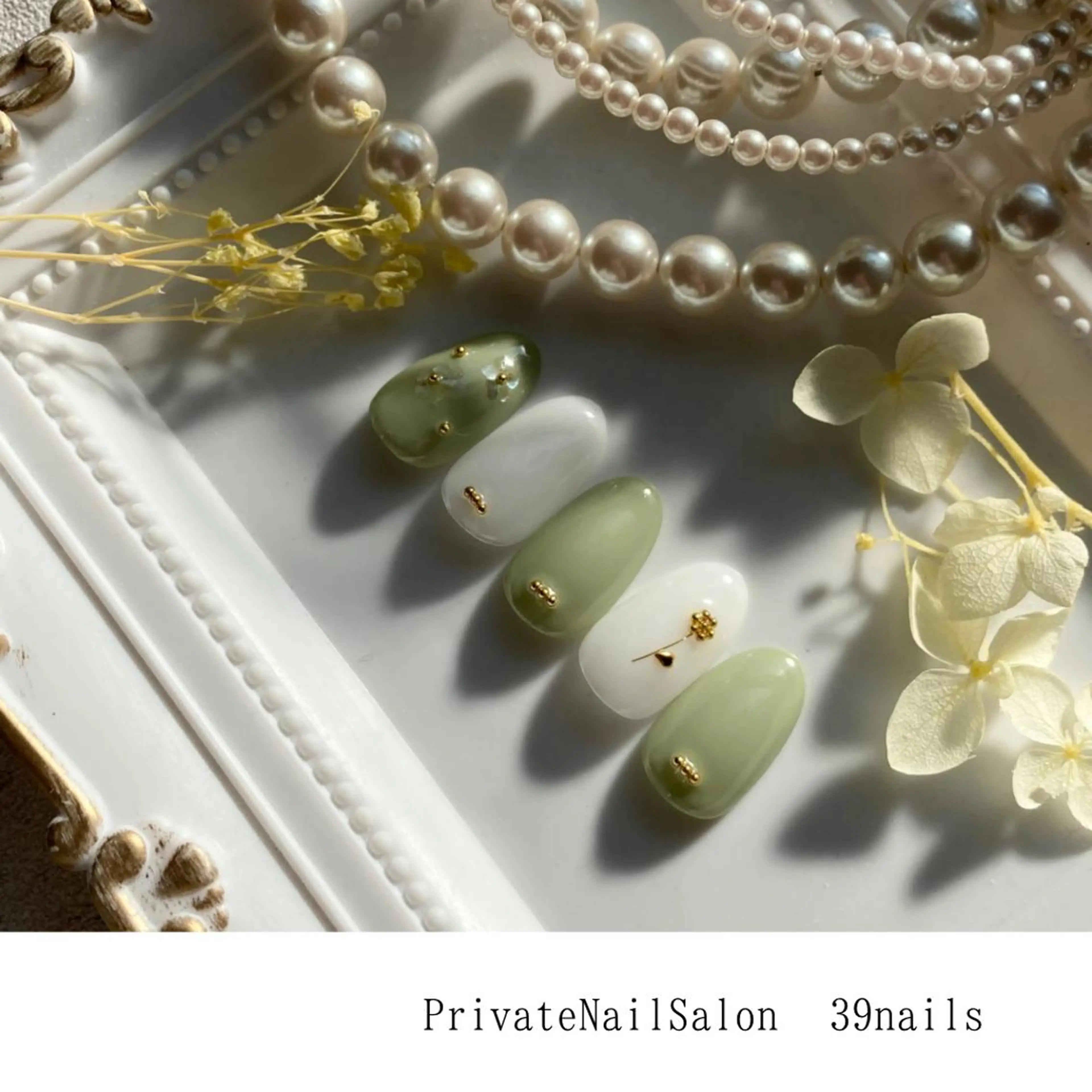 ネイル フラワーネイル オフィスネイル ワンカラーネイル シンプルネイル 39-nails EharaMikuのネイルデザイン