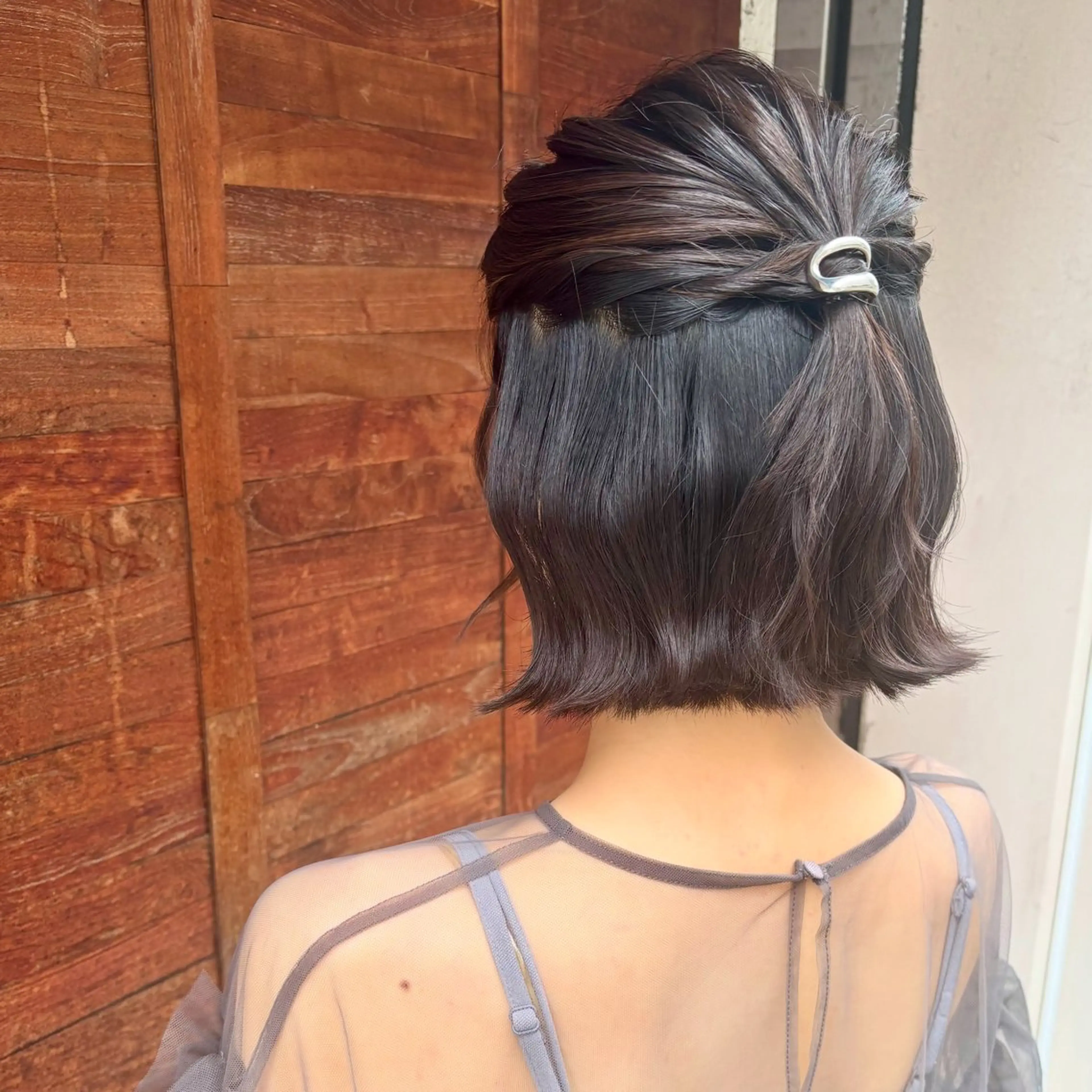 ミディアム ヘアアレンジ ハーフアップ ボブ ヘアセット Noel .⋆𝜗𝜚のヘアスタイル