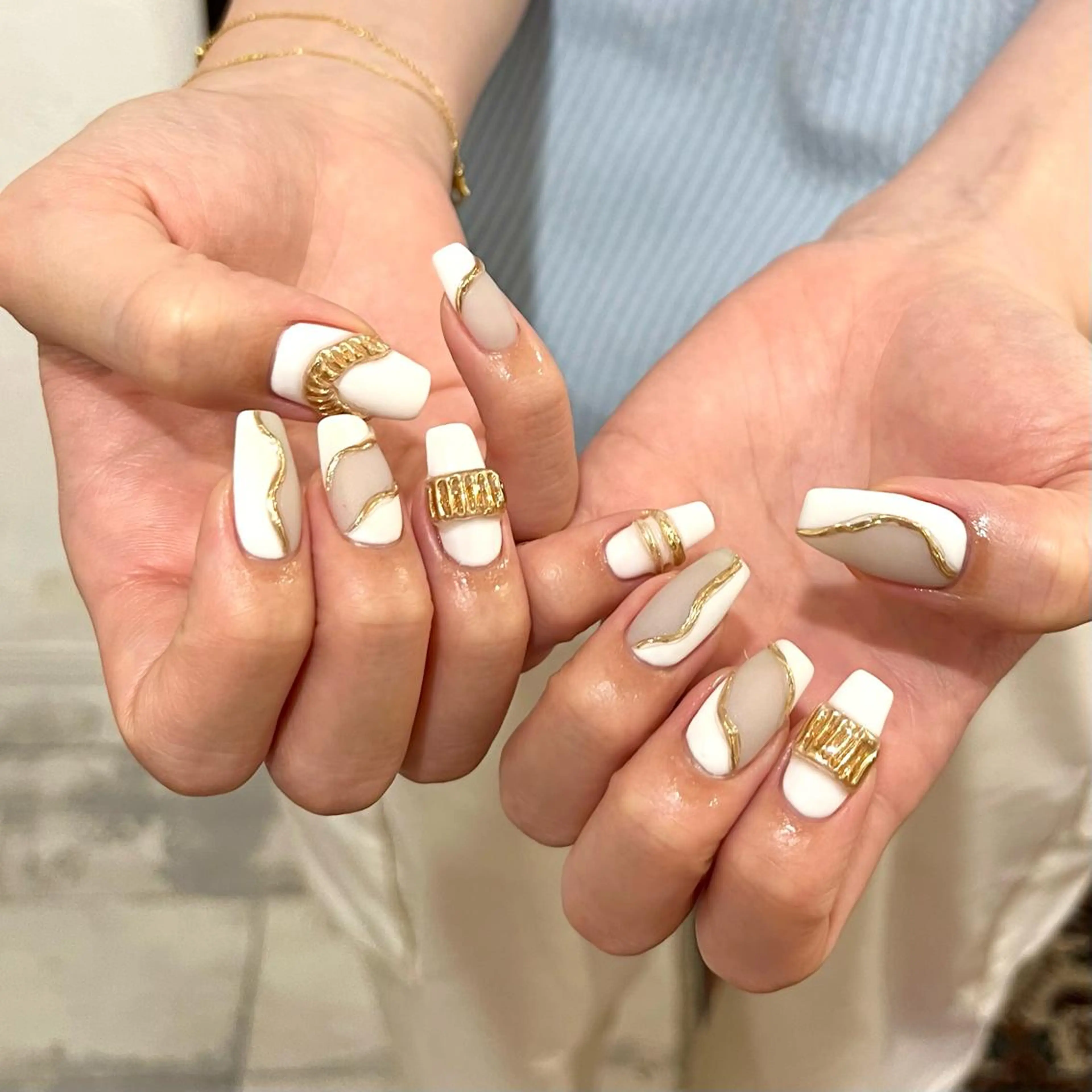 ネイル KODA308 Saoriのネイルデザイン