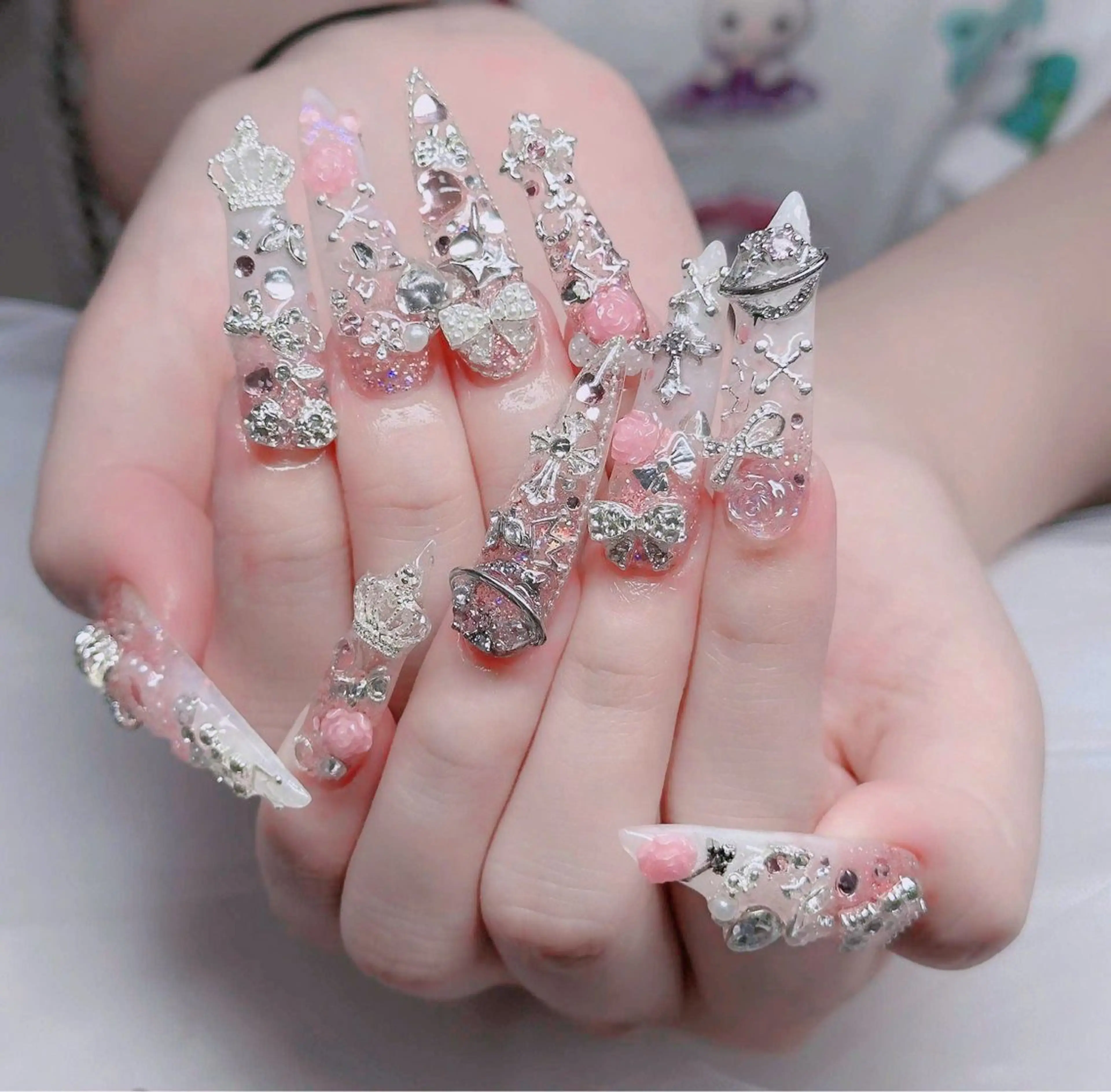 ネイル フレンチネイル ジェルネイル ガラスフレンチ ハロウィン ハート H.baby Nail Salonのネイルデザイン