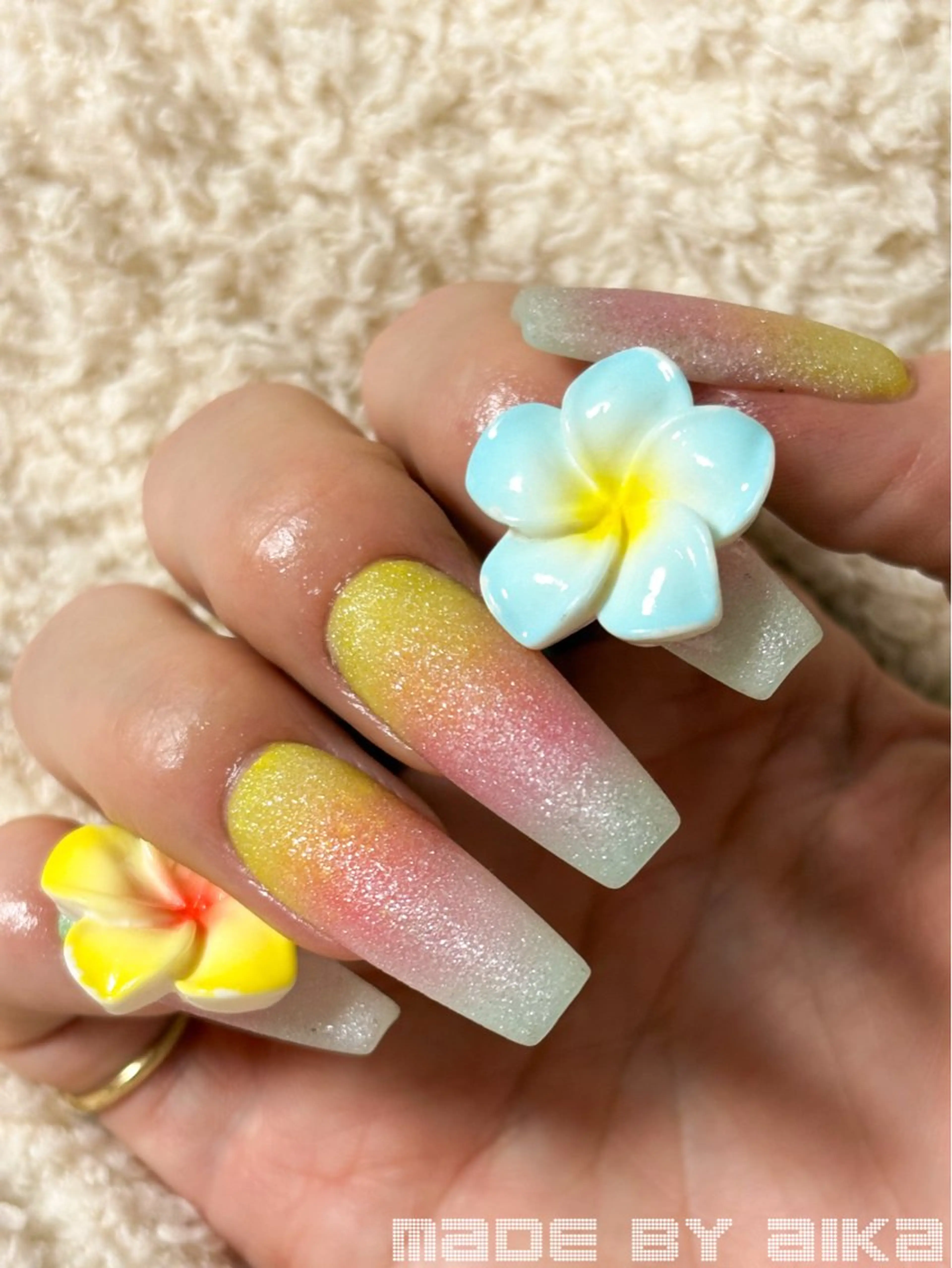 ネイル グラデーション スカルプネイル ハンドネイル ハンドケア Made By AIKAのネイルデザイン