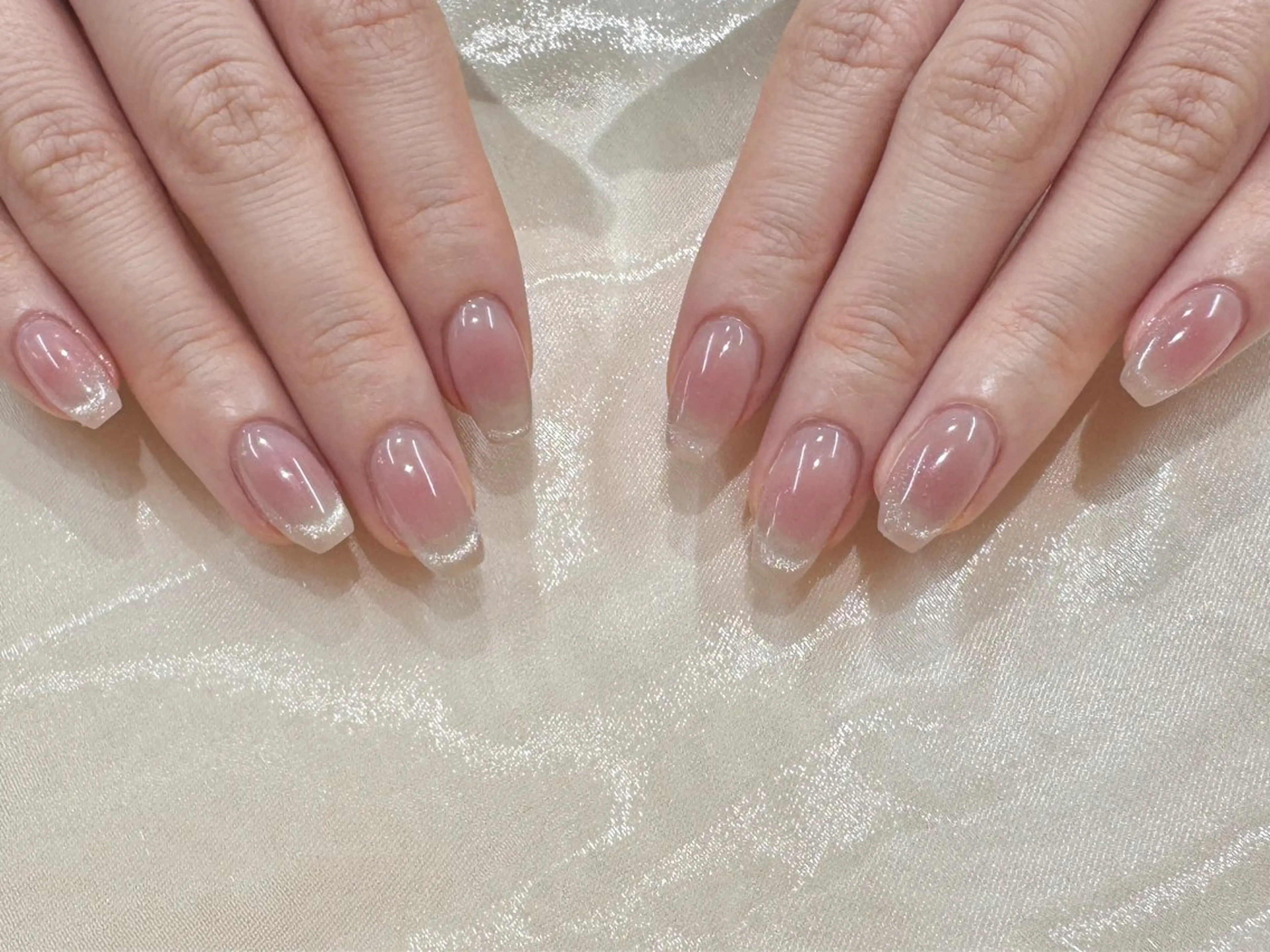 ネイル チークネイル フレンチネイル マグネットネイル マグネットフレンチ ハンドネイル ハンドケア LE REVE Emiのネイルデザイン