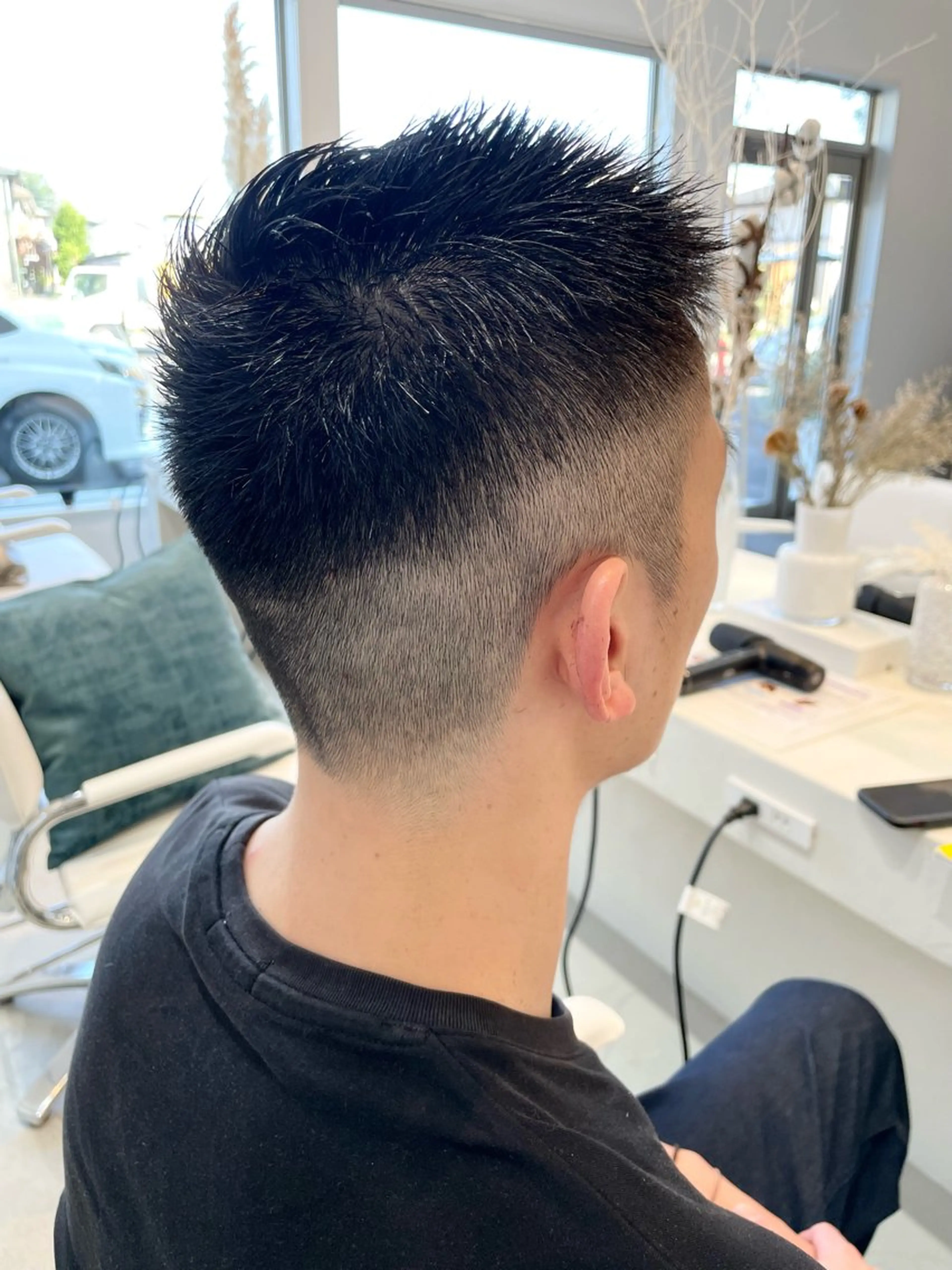 メンズ フェードカット 刈り上げ カット un【アン】所属・【un】 MANAのヘアスタイル