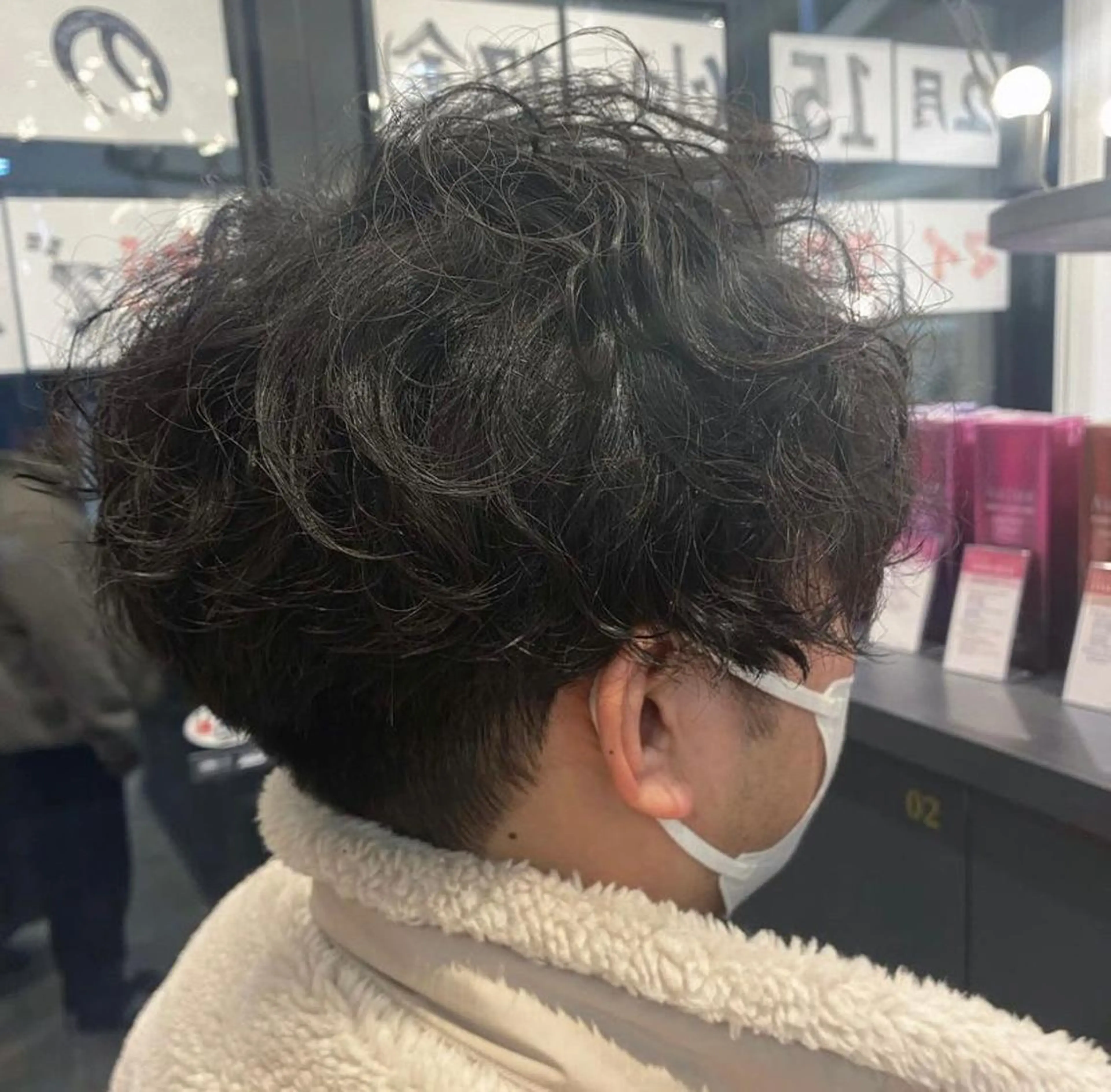 ショート パーマ メンズ 柴田 枝利子のヘアスタイル