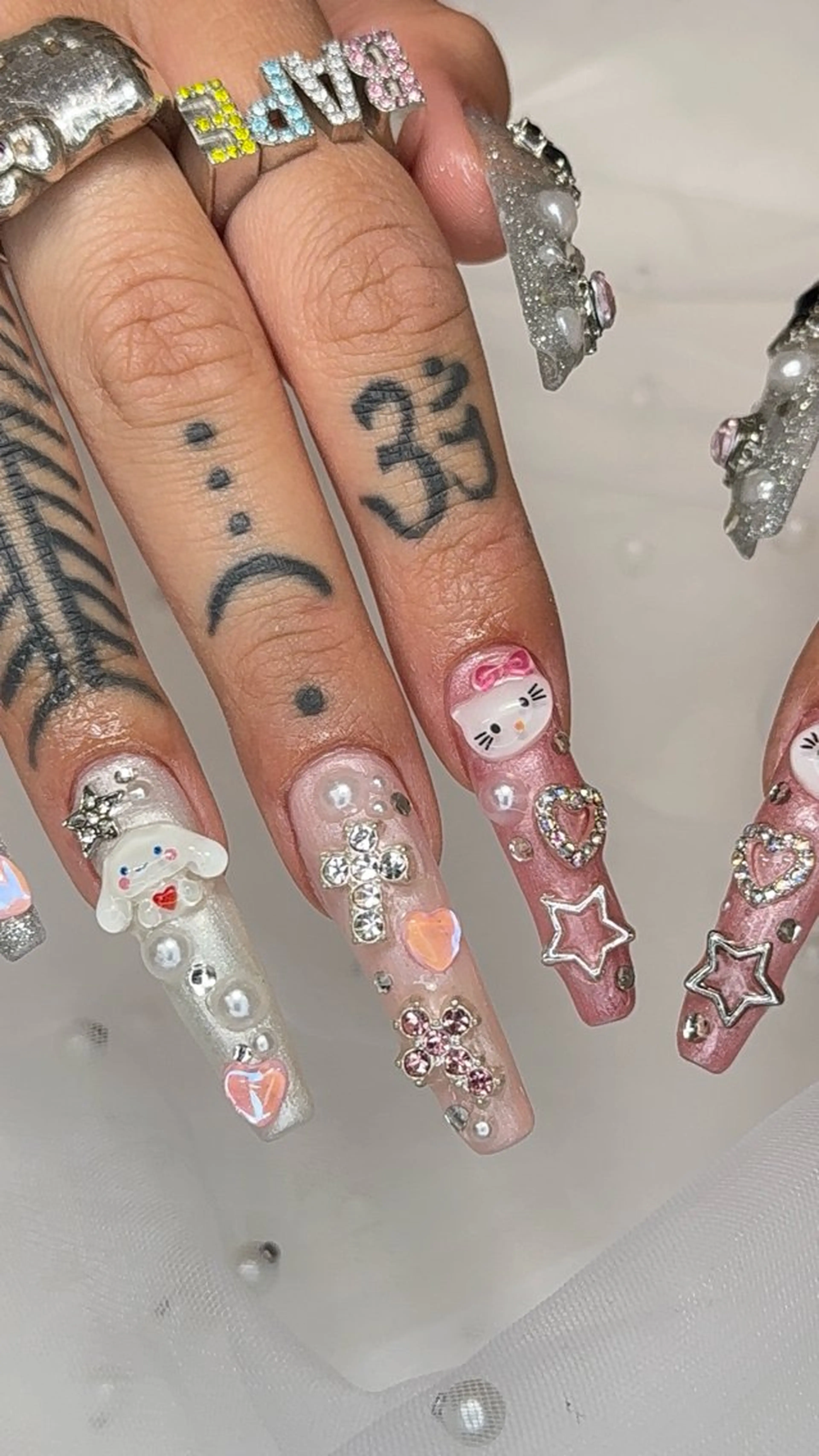 ネイル AURORA eyelash&nail salon アメ村店所属・🌏AURORA | RiRi🪐のネイルデザイン