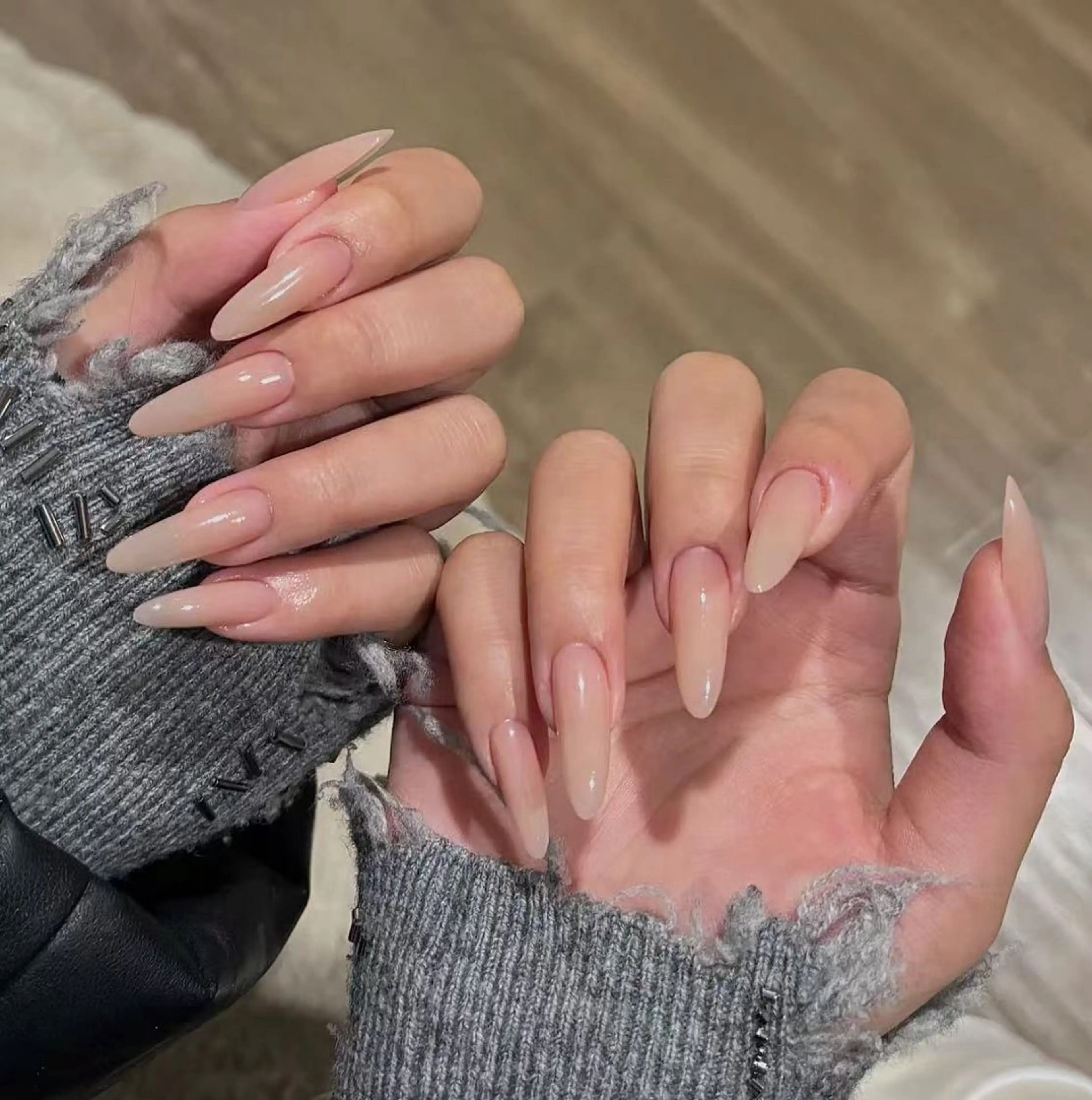 ネイル 長さ出し フレンチネイル 韓国ネイル マグネットネイル マグネットフレンチ sun nail池袋 モデル募集のネイルデザイン