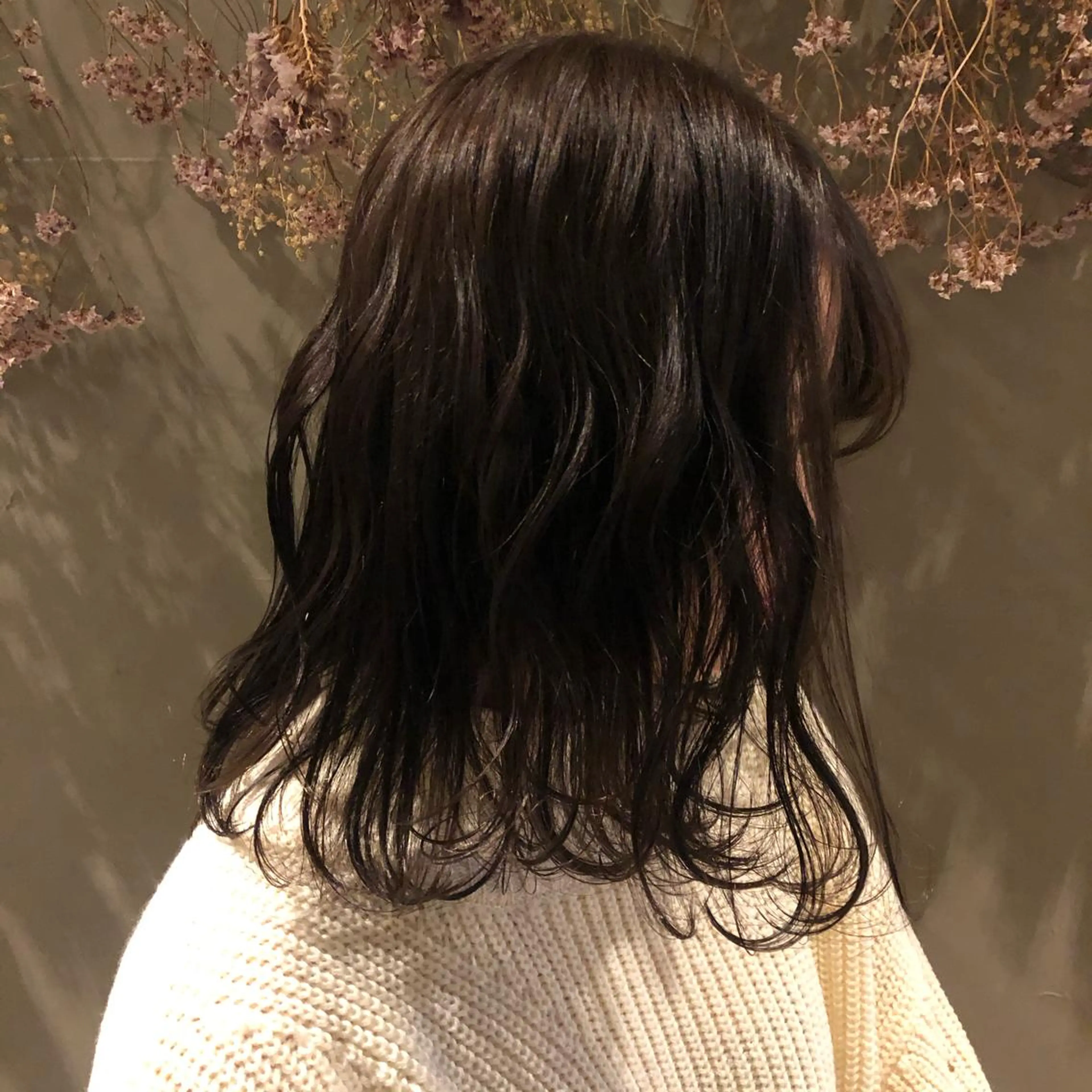 ミディアム カラー qpula所属・qpula misuzuのヘアスタイル