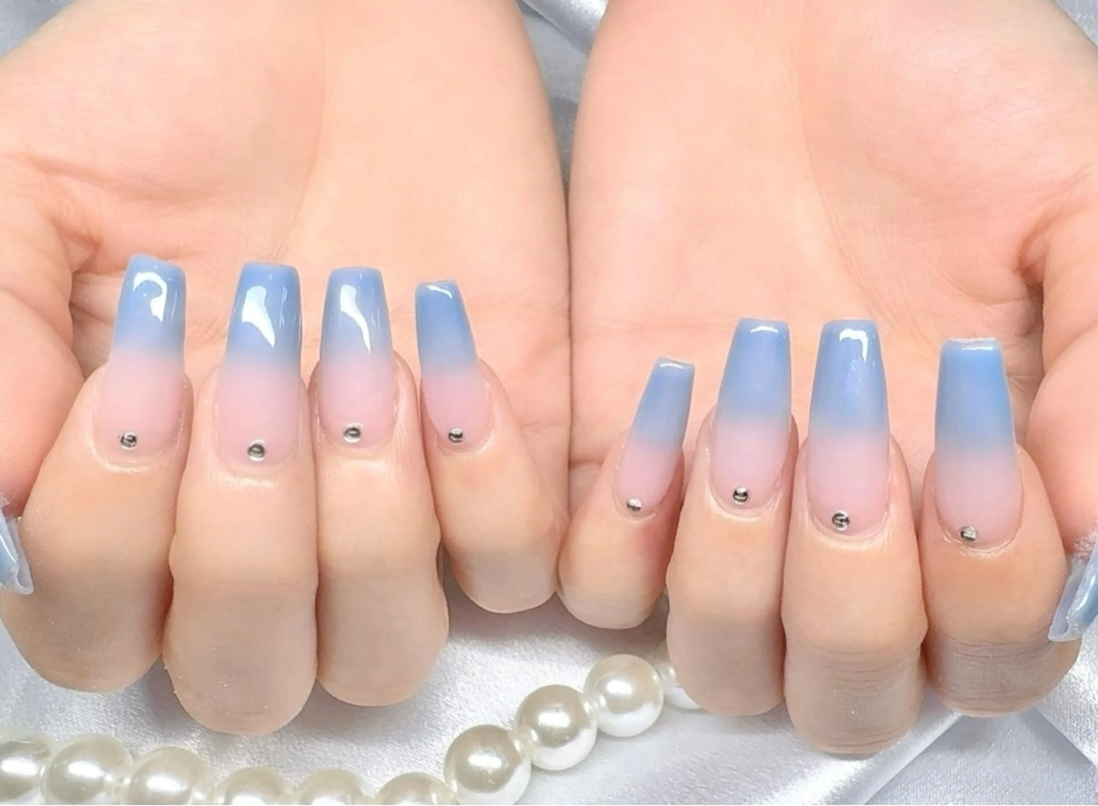 ネイル アートネイル チークネイル 長さ出し フラワーネイル フットネイル YK 美学院のネイルデザイン