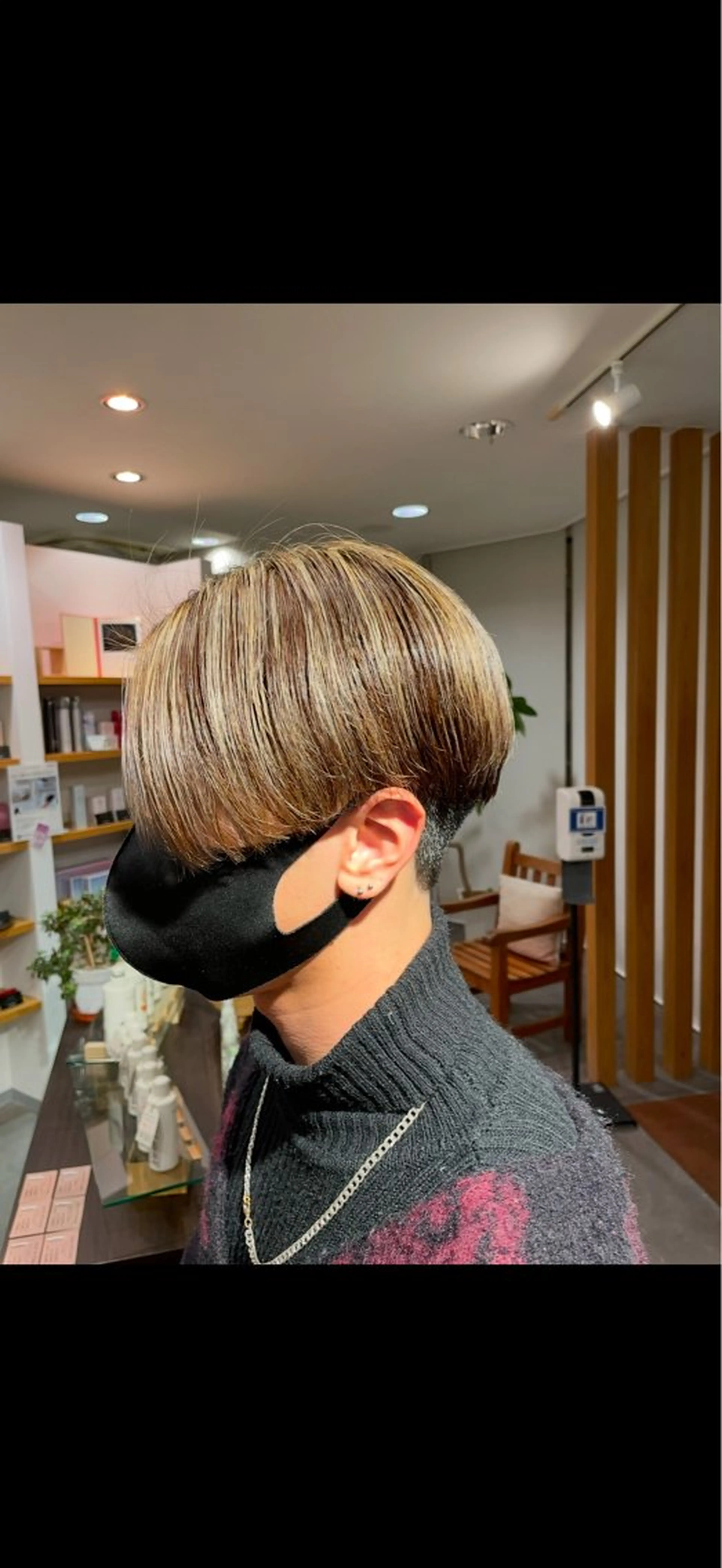 カラー メンズ 今岡 育美のヘアスタイル