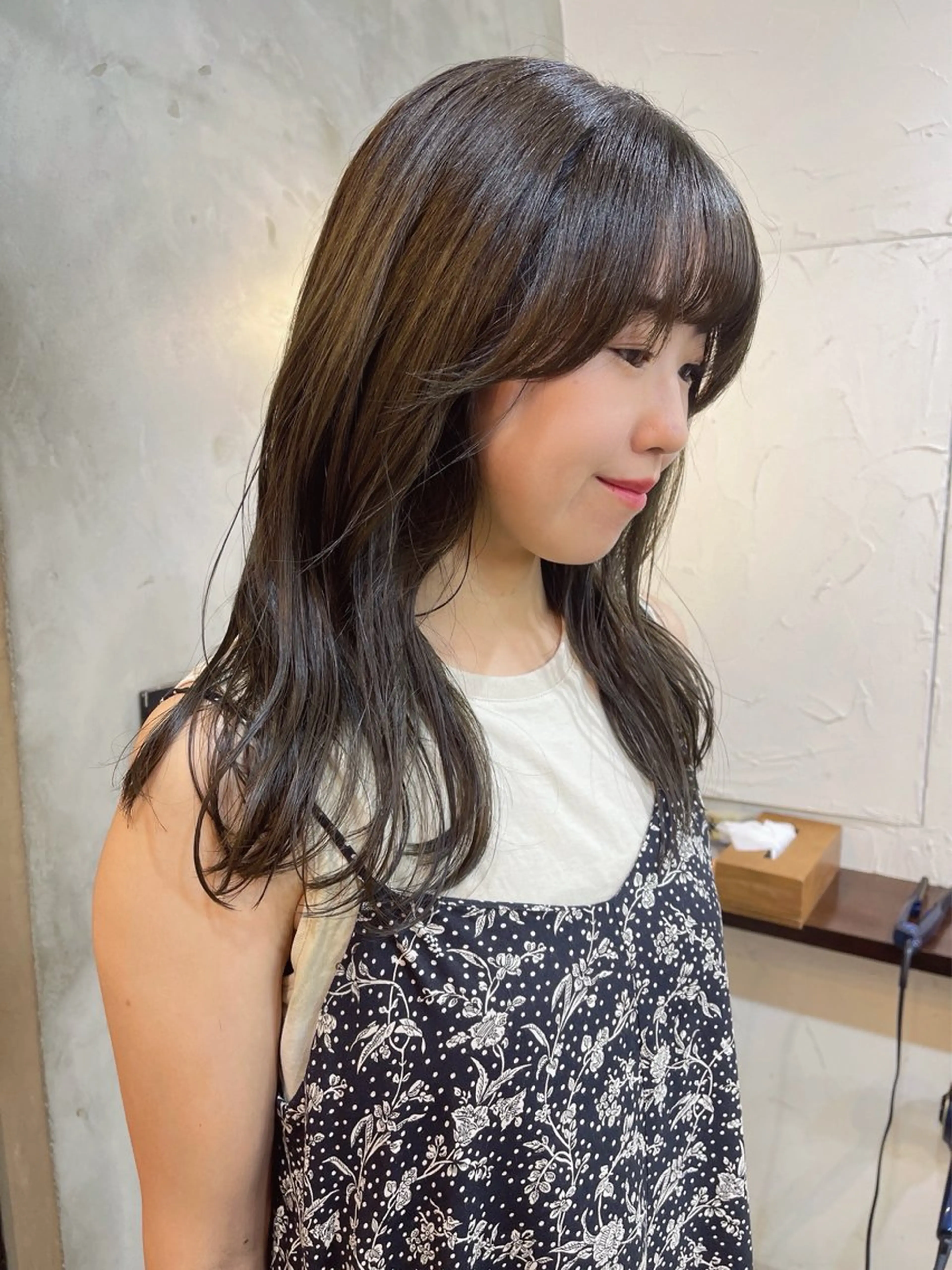 ロング 顔まわりレイヤー/ bob及川亜沙美のヘアスタイル