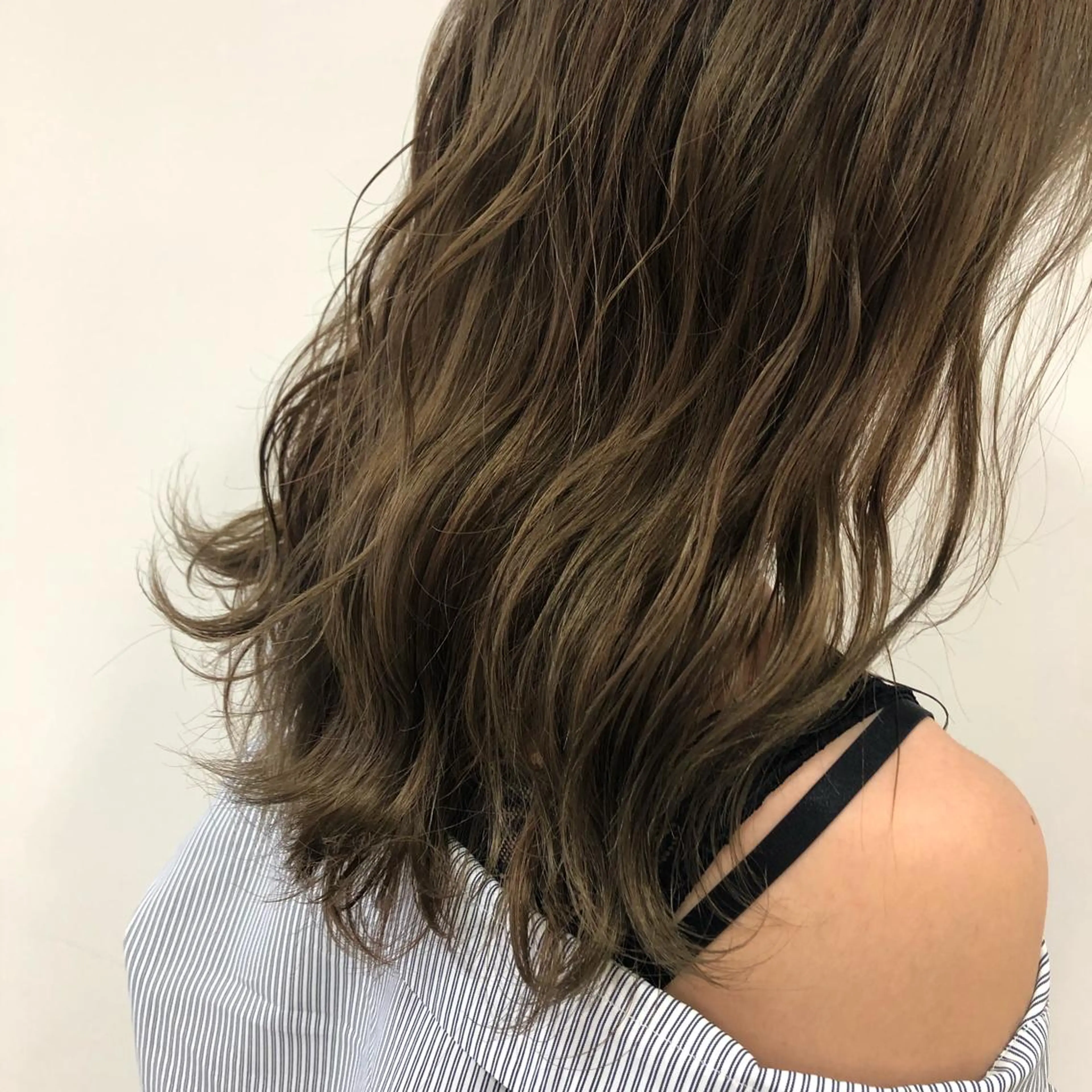 ロング カラー GLROW haruhiのヘアスタイル