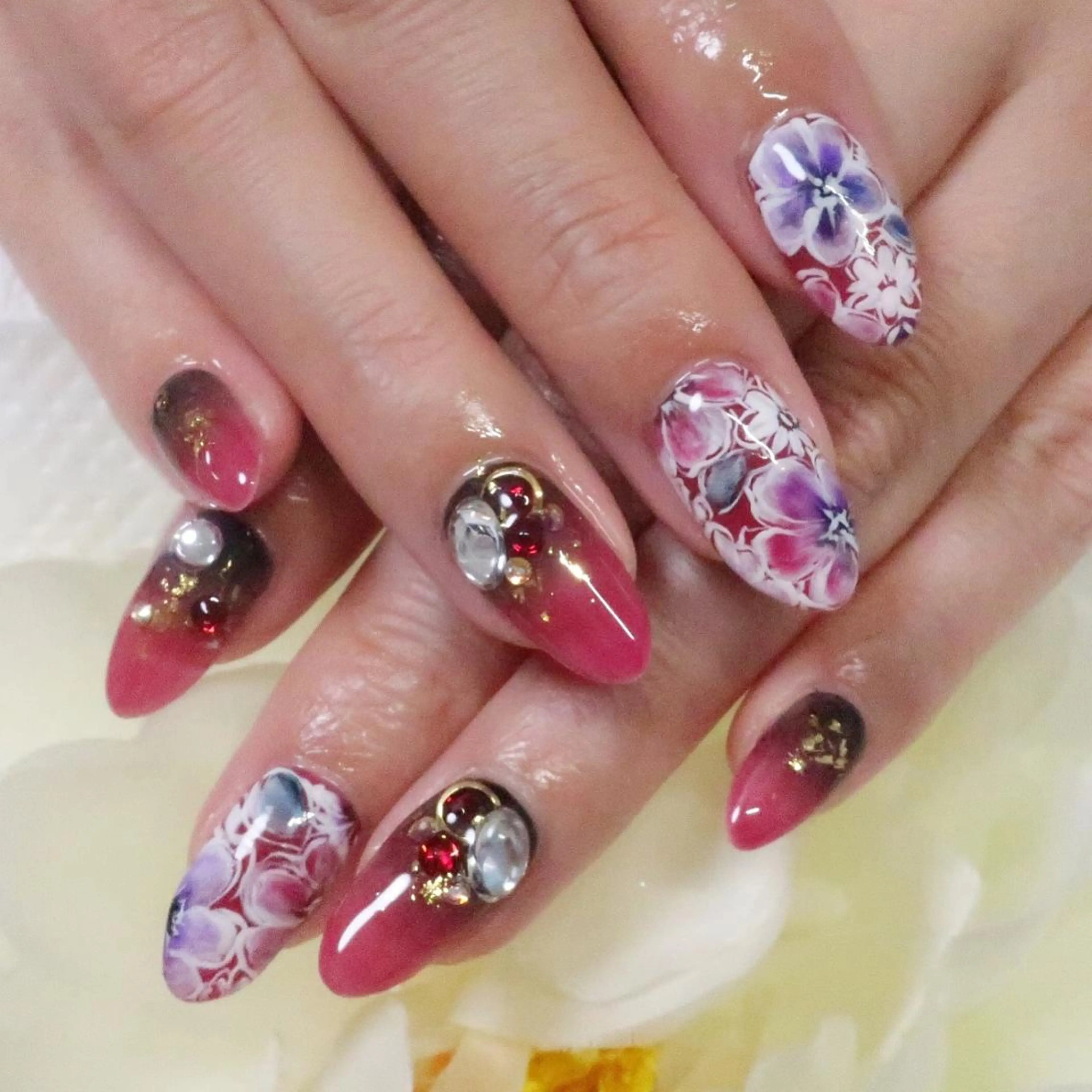 ネイル つきかわ ともみのネイルデザイン