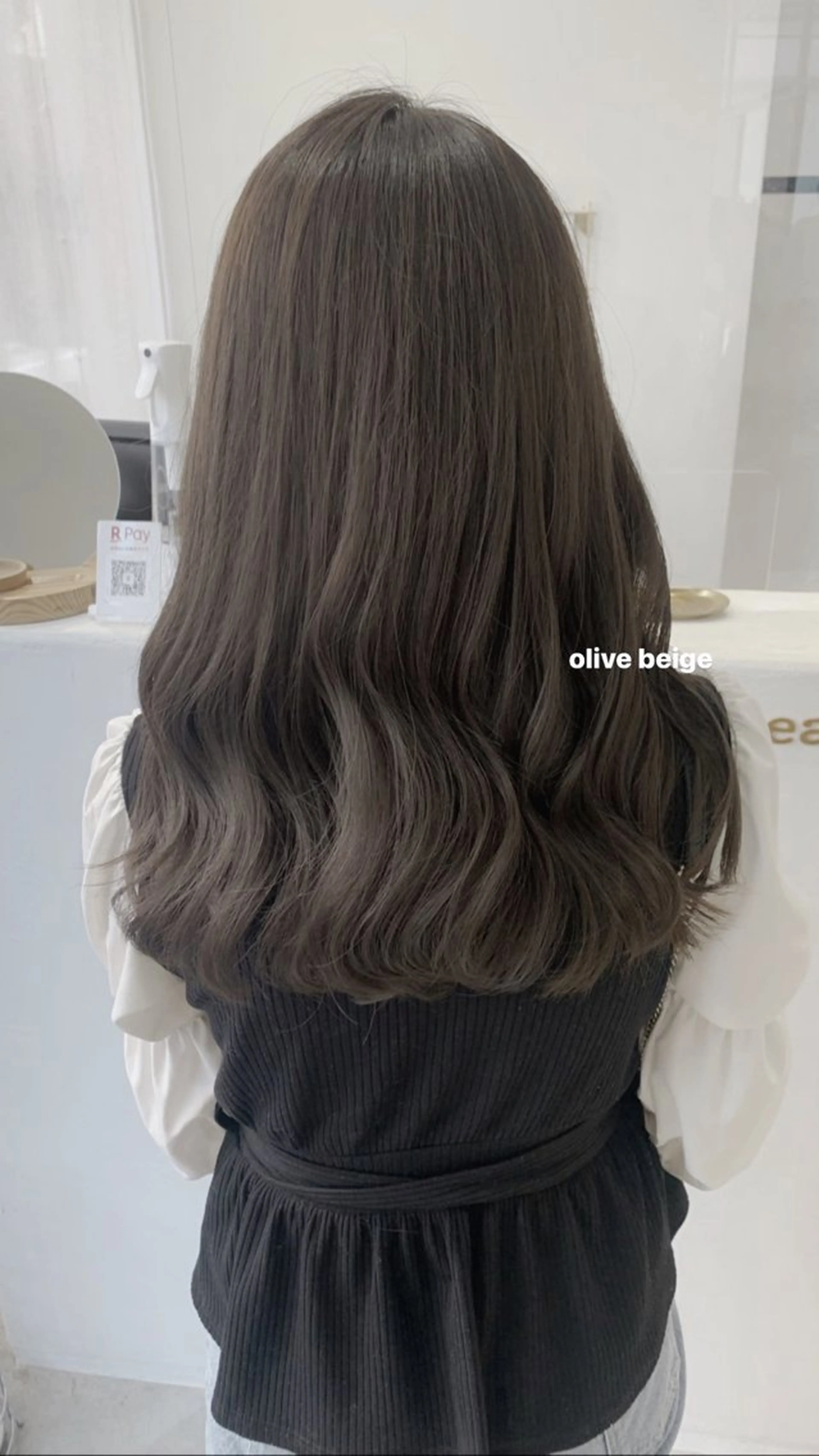 ロング カット ヘアカラー トリートメント 顔周りレイヤー 🎀マリノのヘアスタイル