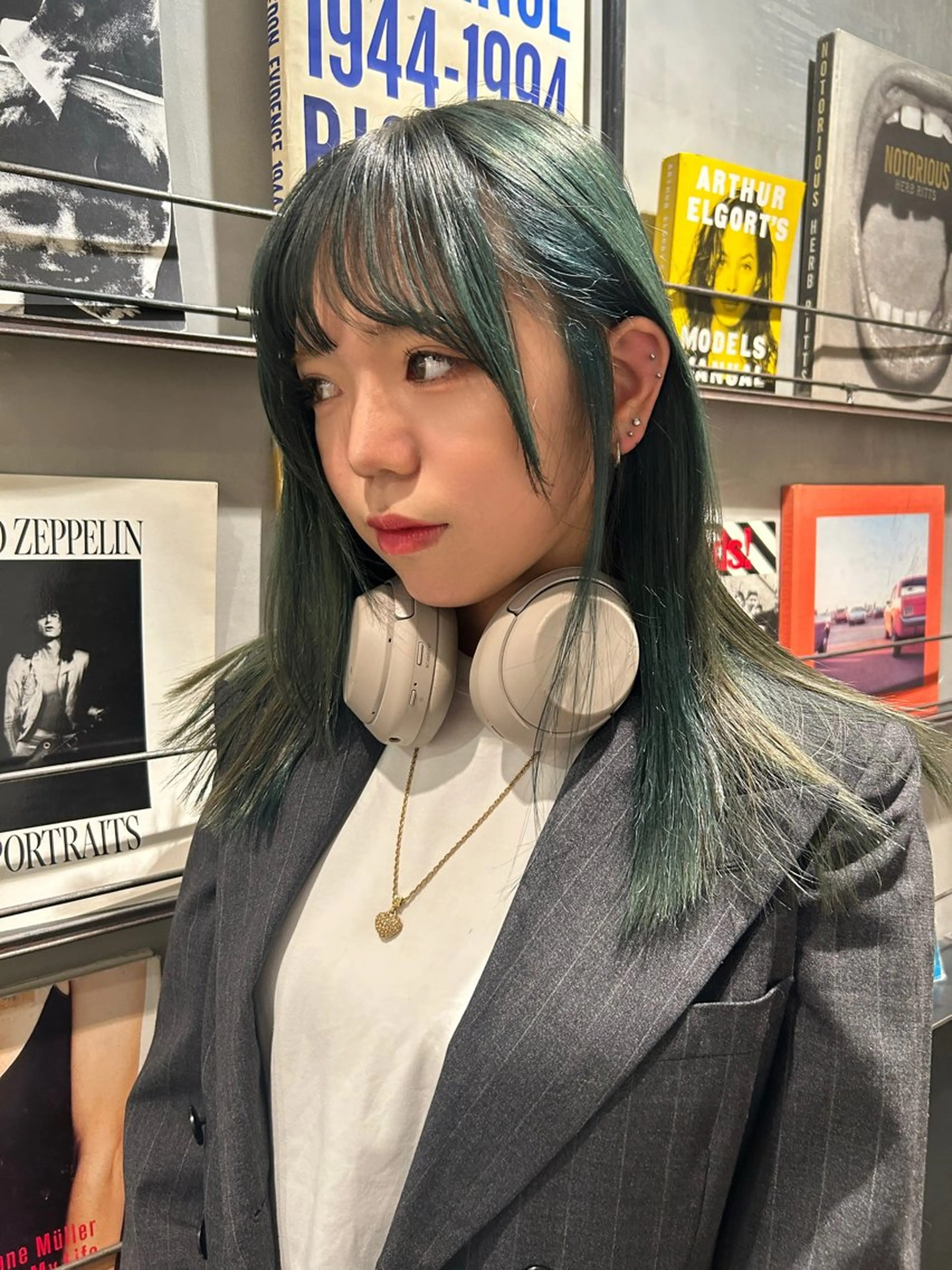 ミディアム カラー ヘアカラー トリートメント デザイン/アレンジ ❤︎イシイレイのヘアスタイル