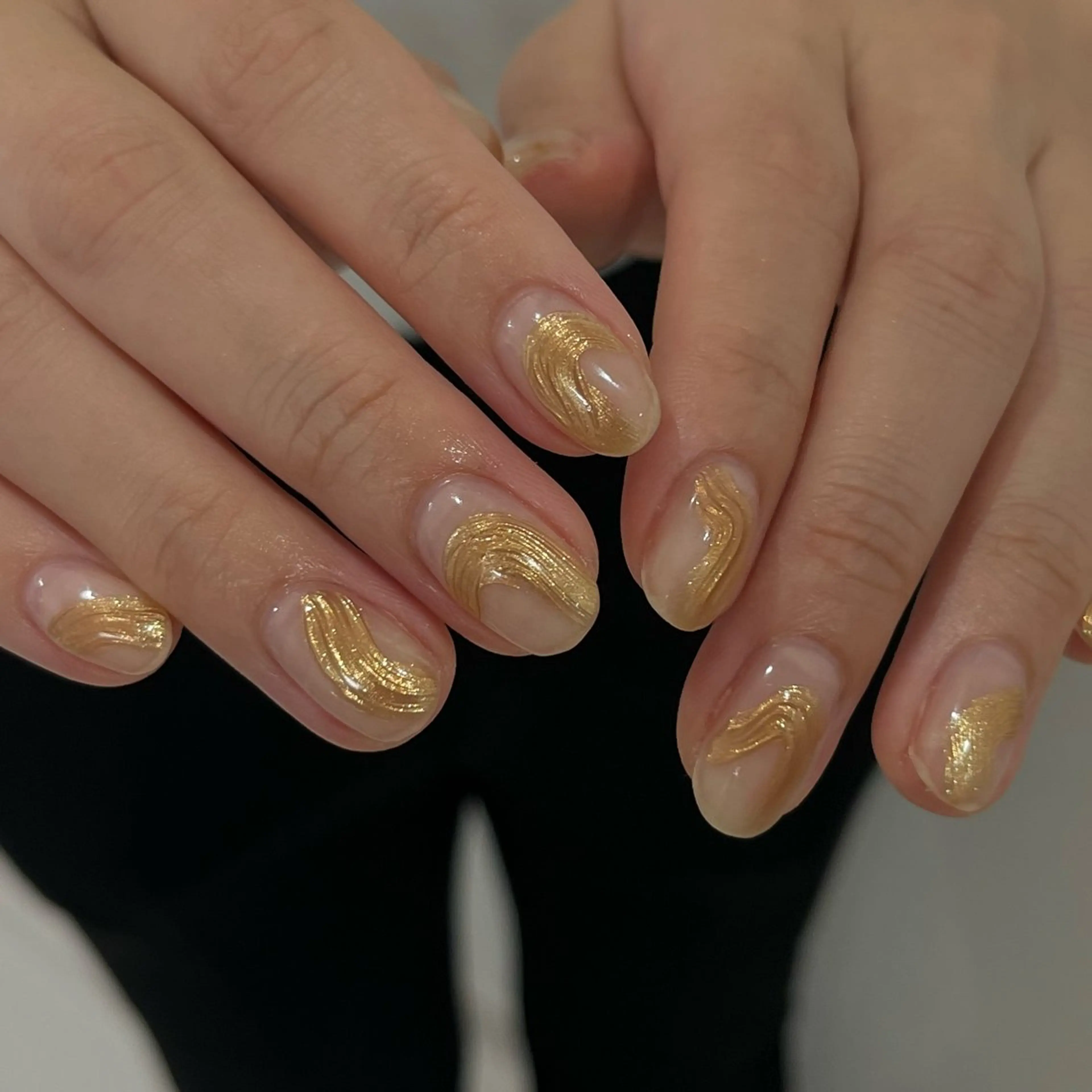 ネイル ハンドネイル Ray. ちゅるん系ニュアンスのネイルデザイン