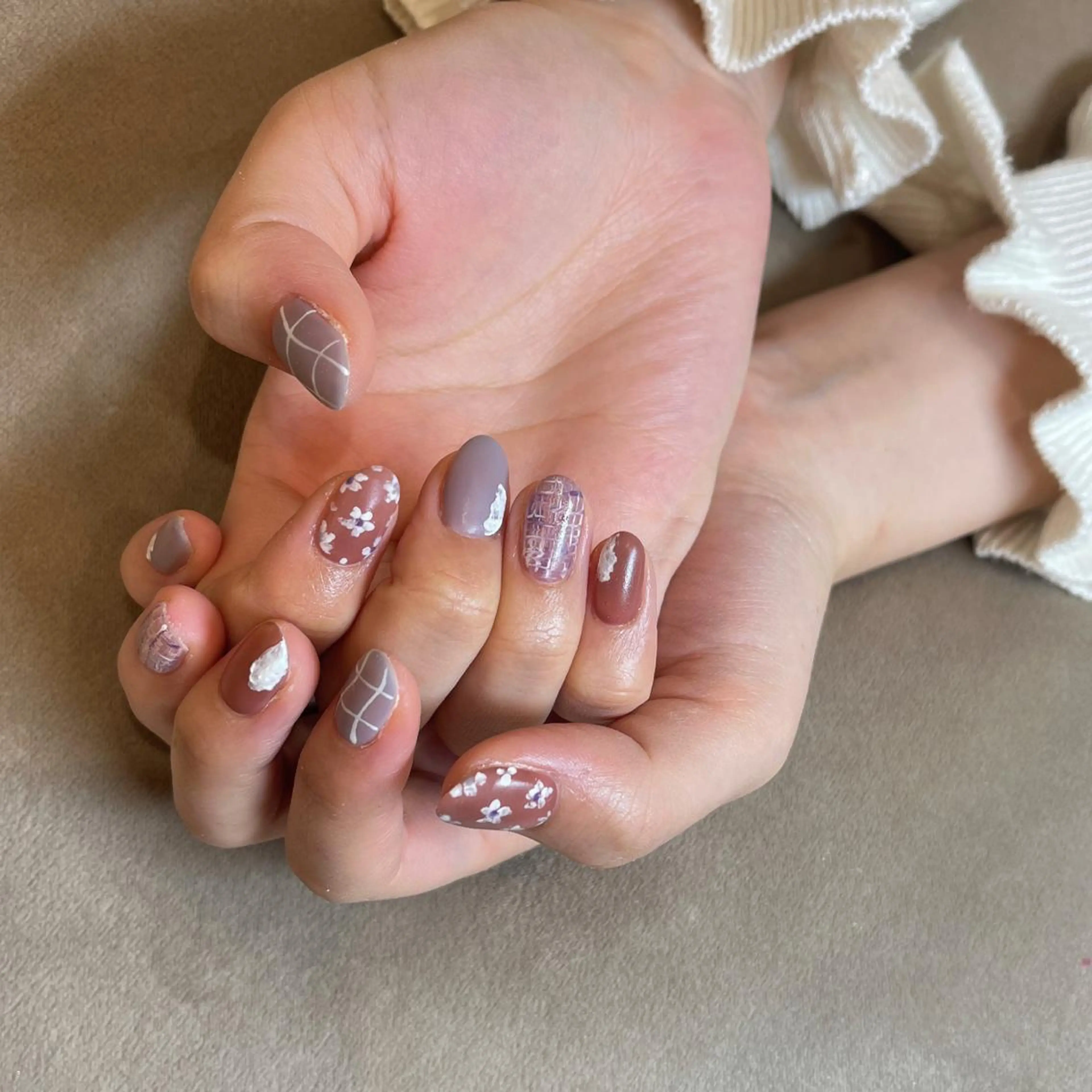 ネイル マットネイル フリーランス¨̮⃝ ネイリストOKADAのネイルデザイン