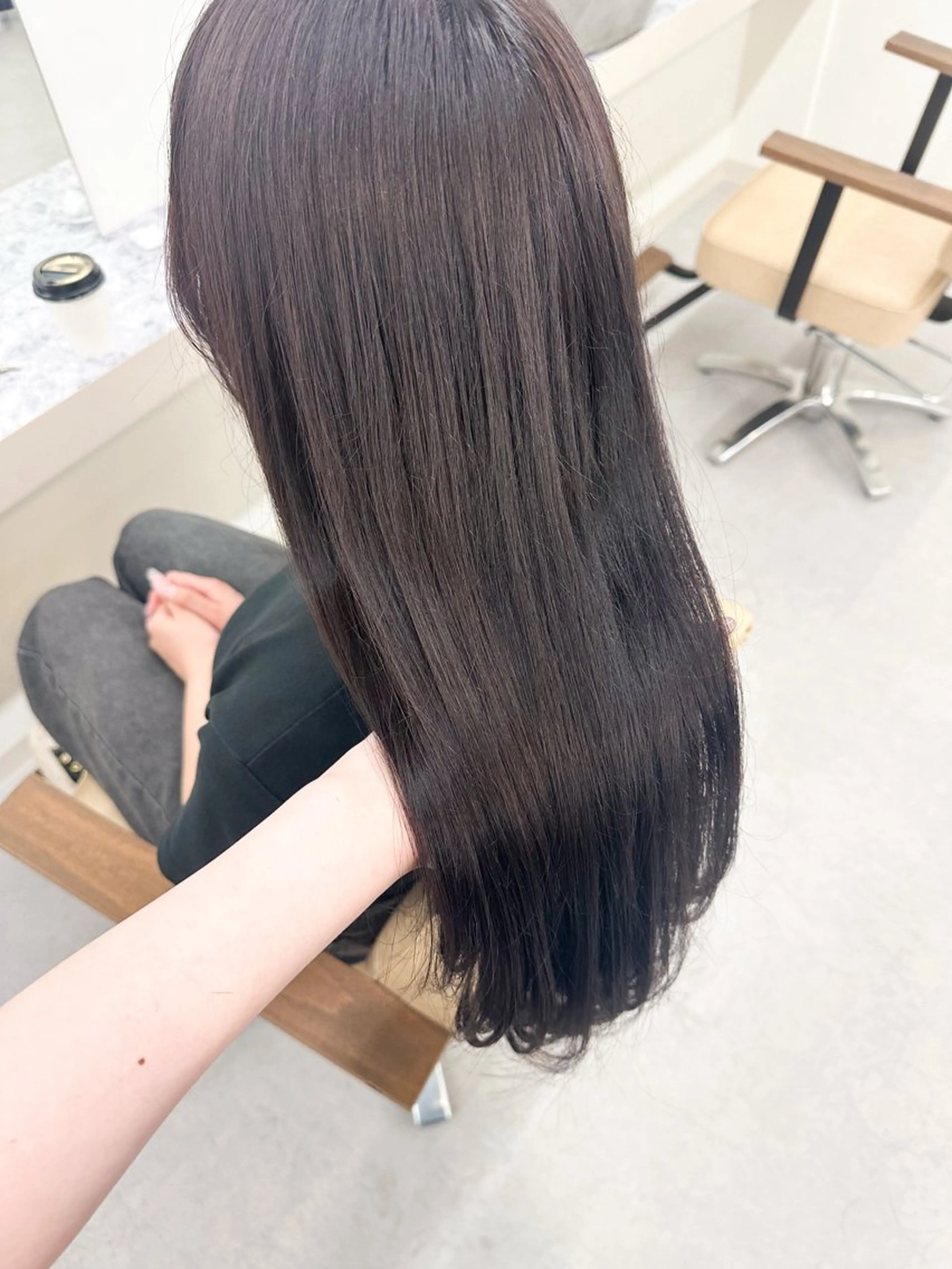 ロング カラー ラベンダーカラー ラベンダーグレー 🌼透明感艶カラー オリーブ🌼河村咲のヘアスタイル
