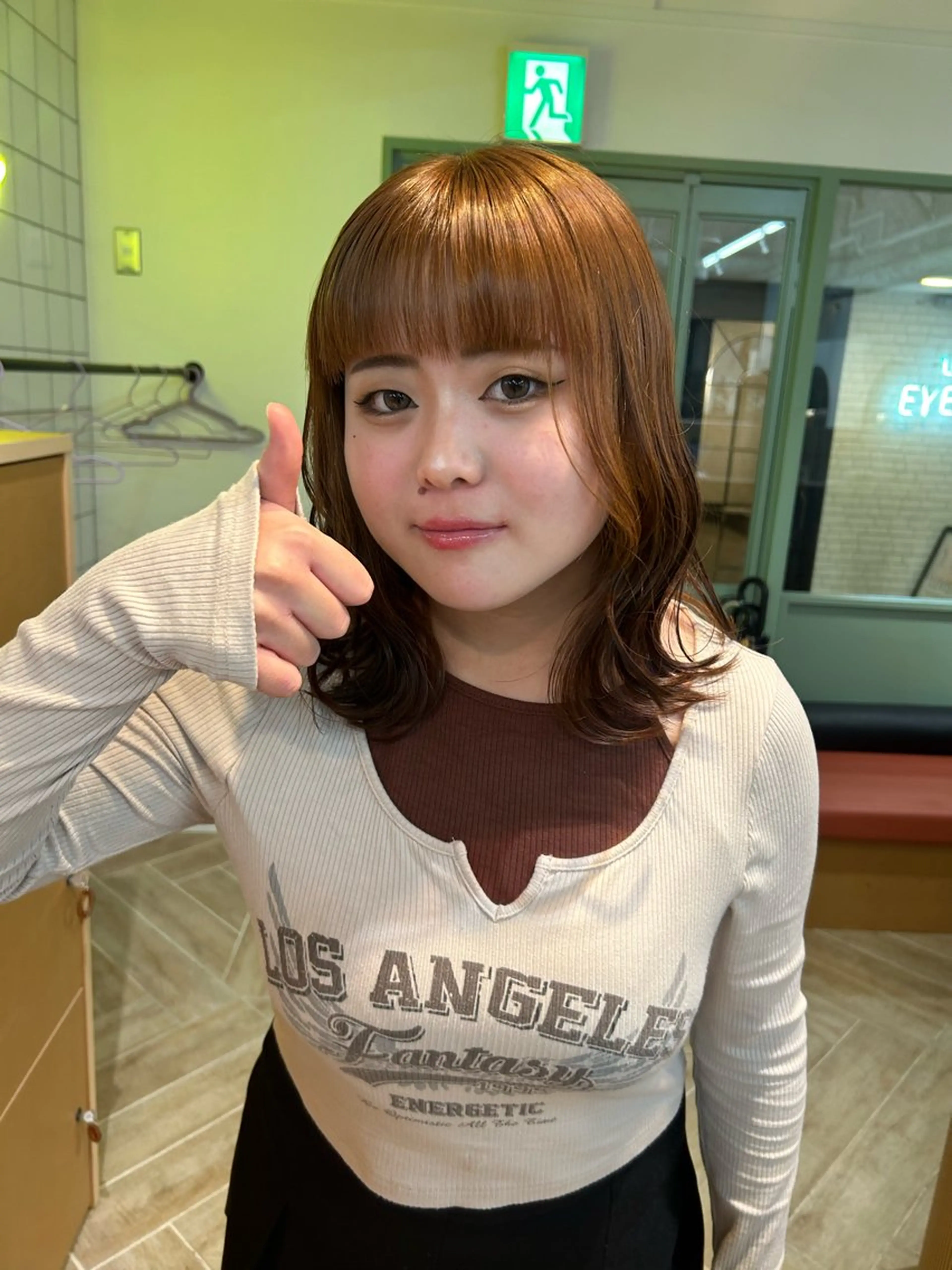 ミディアム カラー ベージュカラー カット ヘアカラー トリートメント ベージュ/ダブルカラ ー/新潟駅/青柳萌果のヘアスタイル