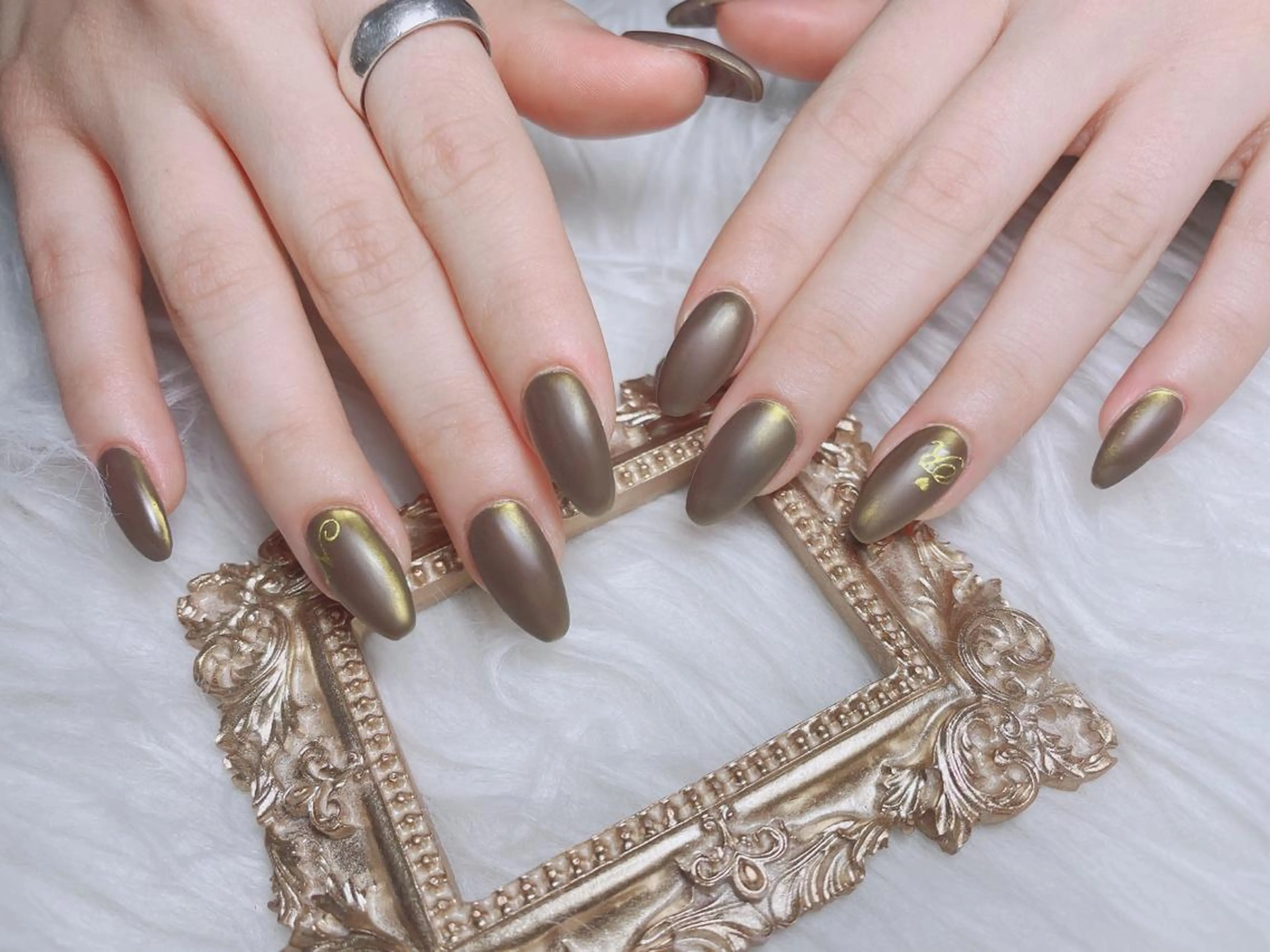 ネイル MiKi Nai池袋 長さだし得意のネイルデザイン