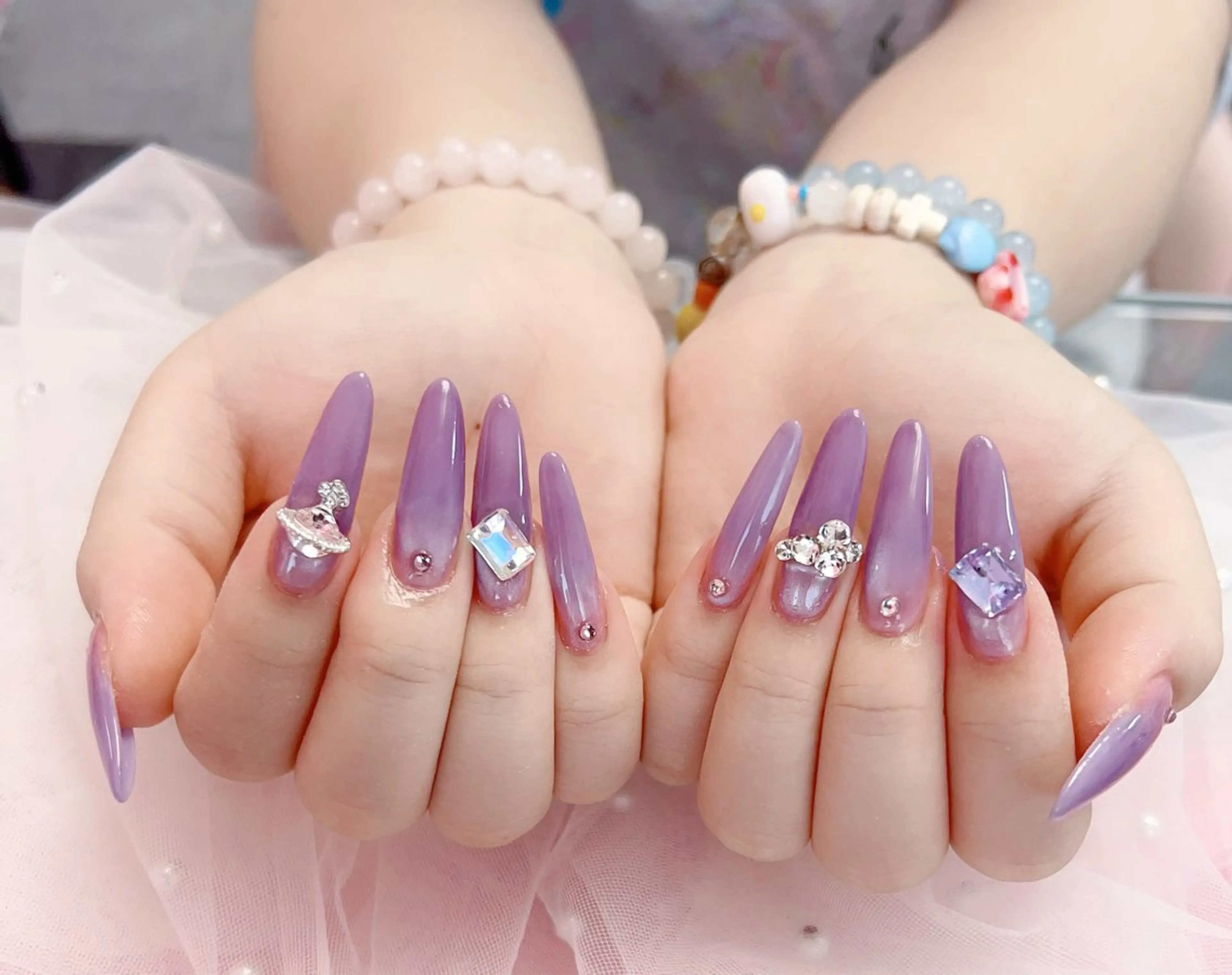 ネイル グラデーション マグネットネイル 持ち込み ネイルチップ Floria KANAのネイルデザイン