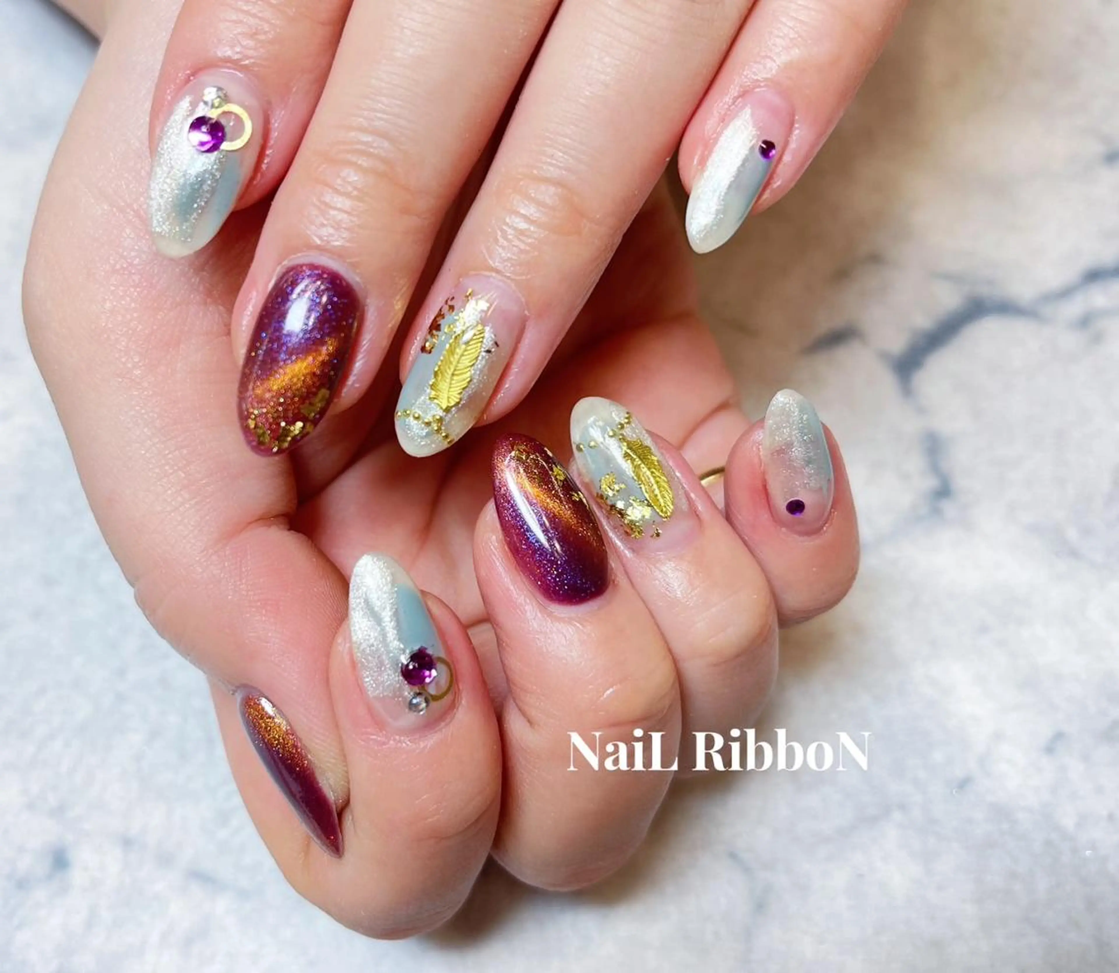 ネイル ネイルリボン 受付スタッフのネイルデザイン