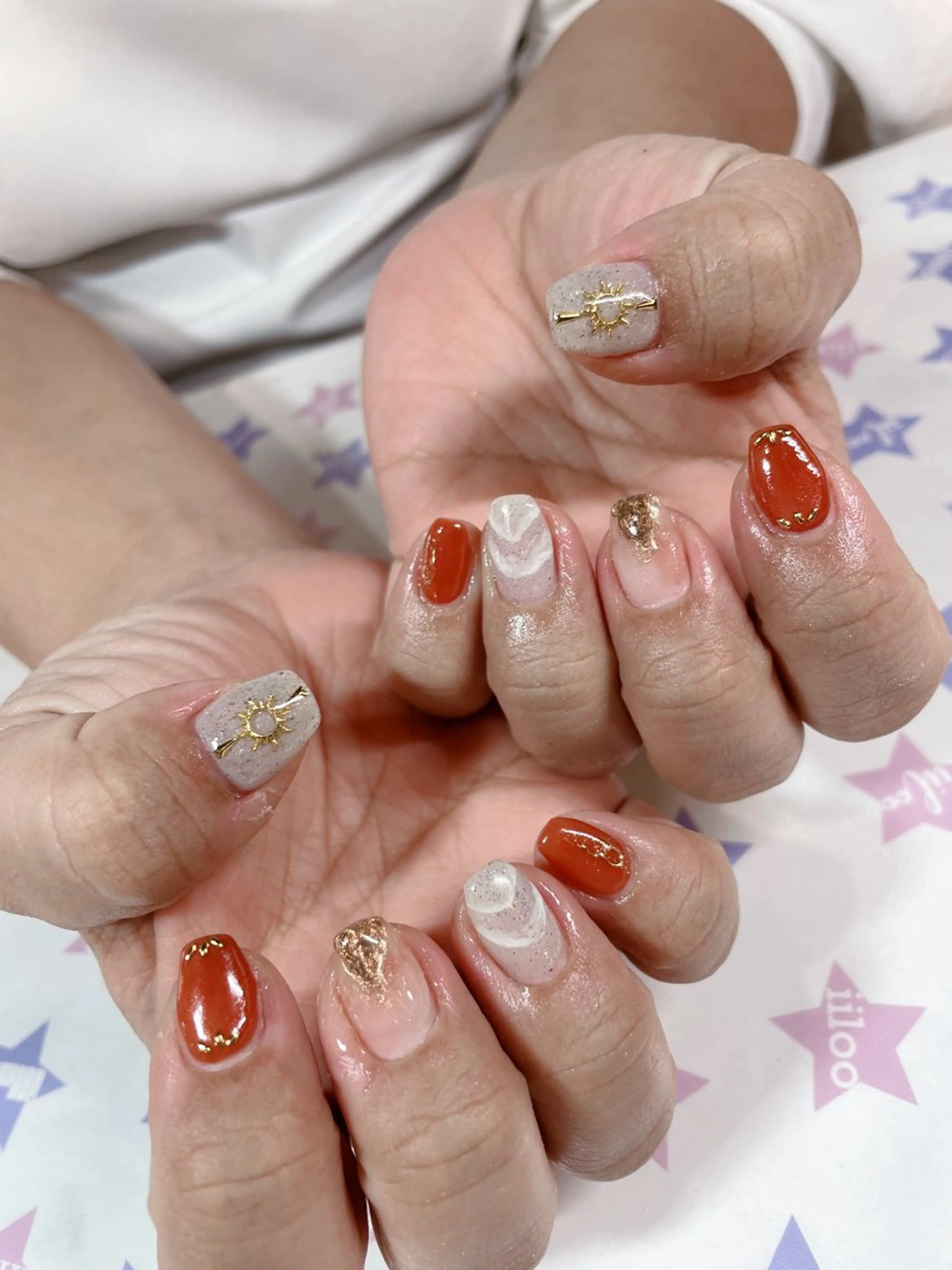 ネイル iiloo aromaworksのネイルデザイン