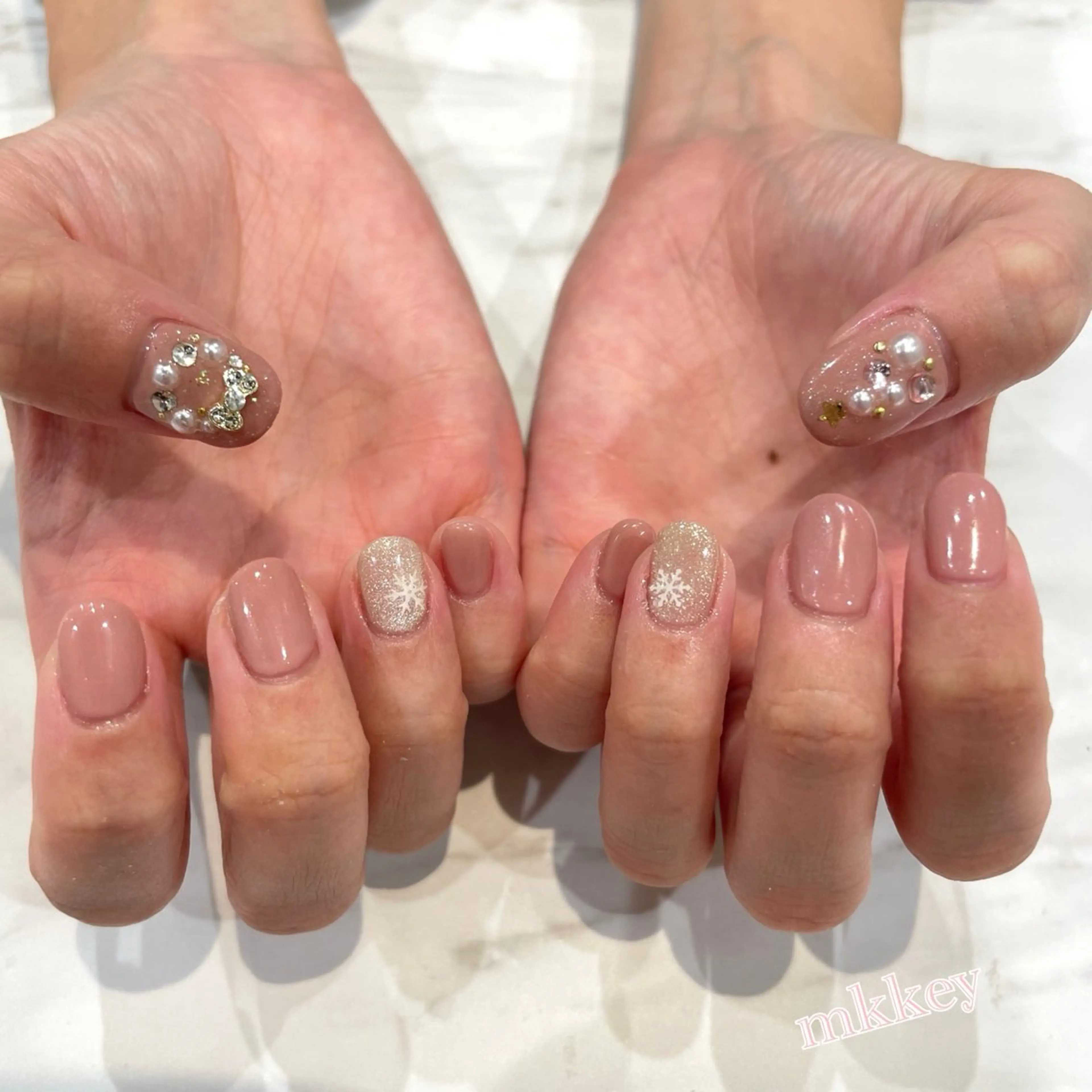 ネイル 冬ネイル クリスマス Liora所属・nail mnのネイルデザイン