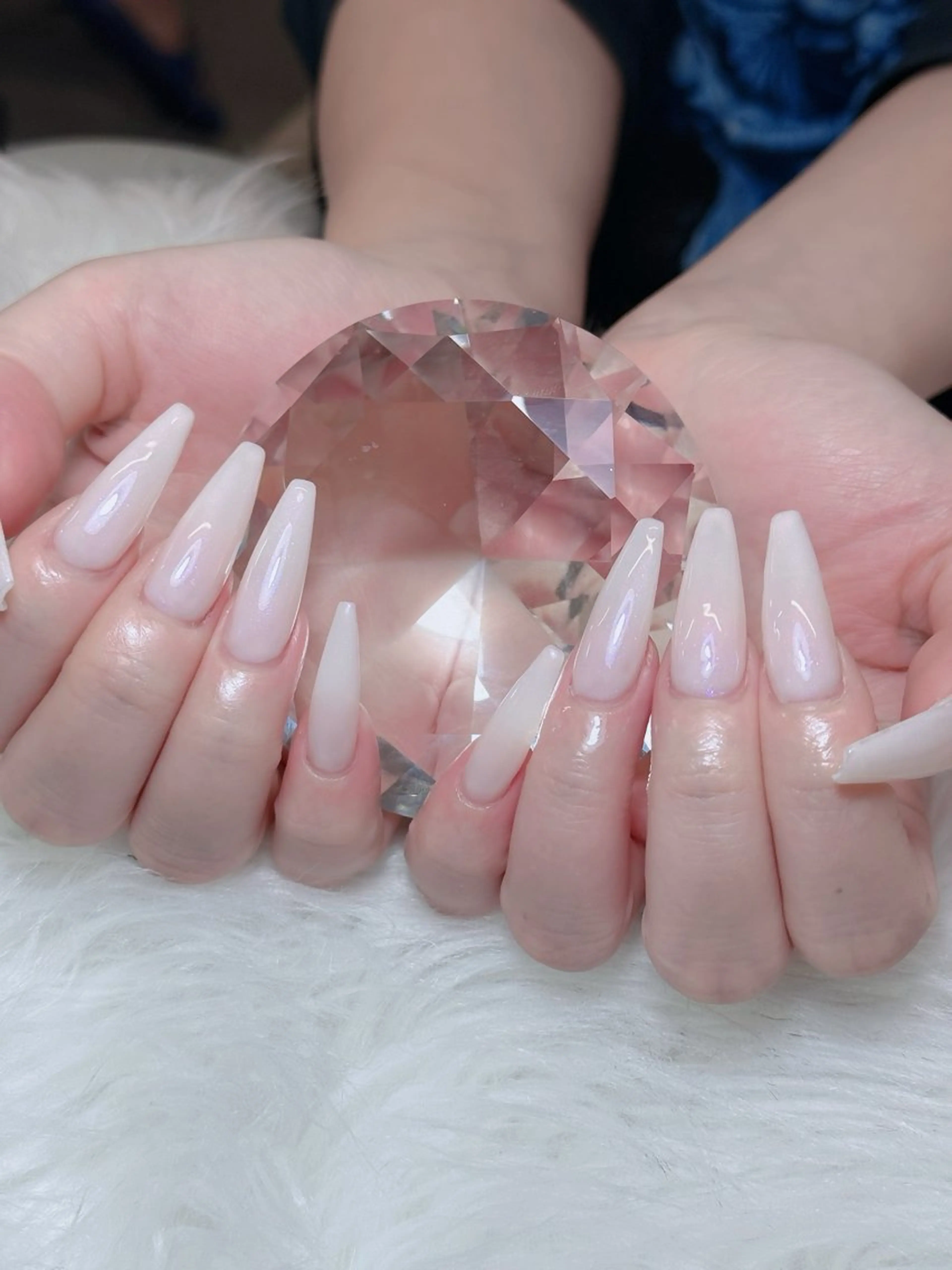 ネイル オーロラネイル チークネイル フットネイル フレンチネイル 韓国ネイル ハンドネイル Lumi Nailのネイルデザイン