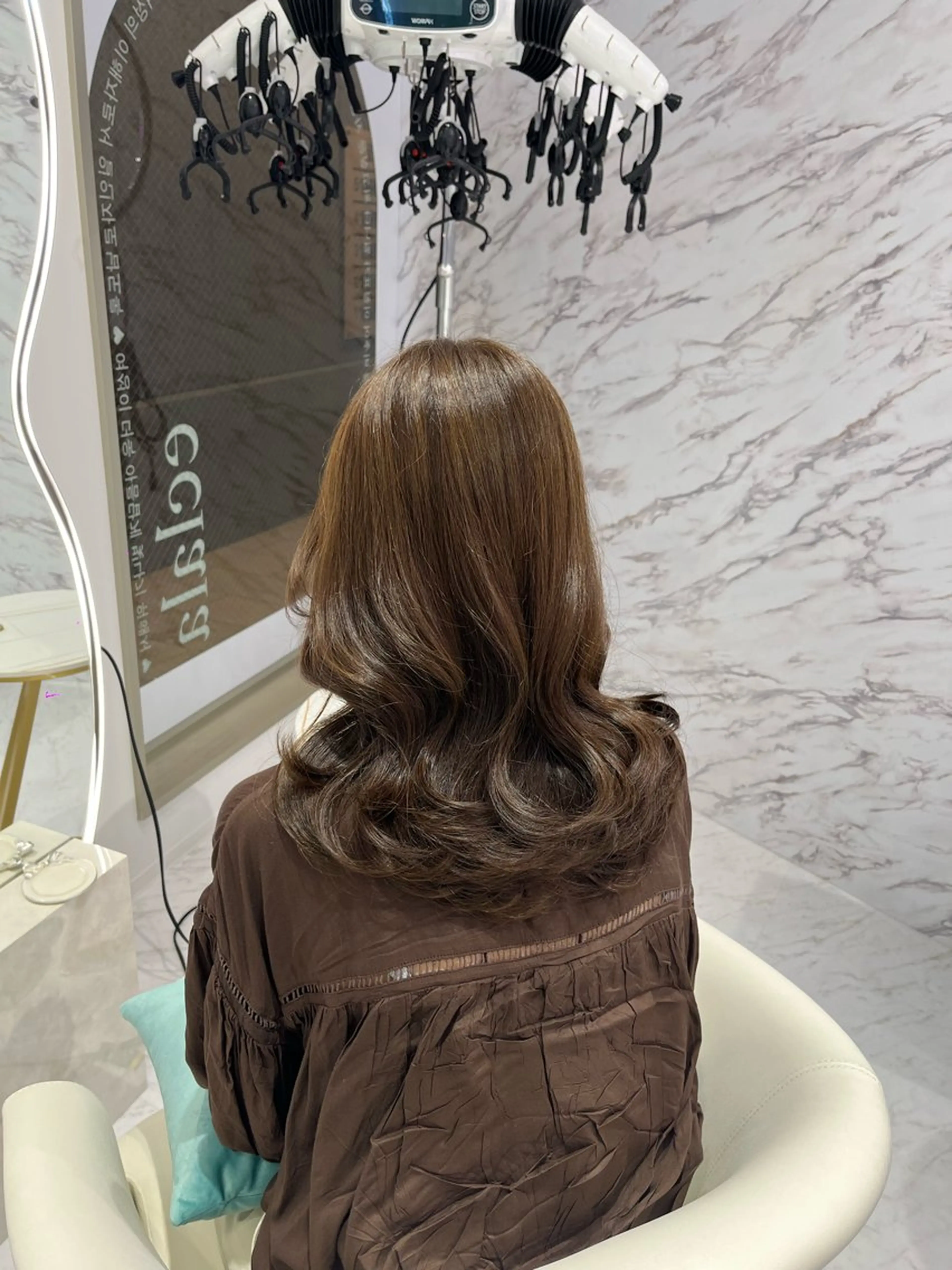 セミロング カラー ベージュカラー カット ヘアカラー トリートメント 名古屋/透明感カラー /韓国ヘア/高木梨帆のヘアスタイル