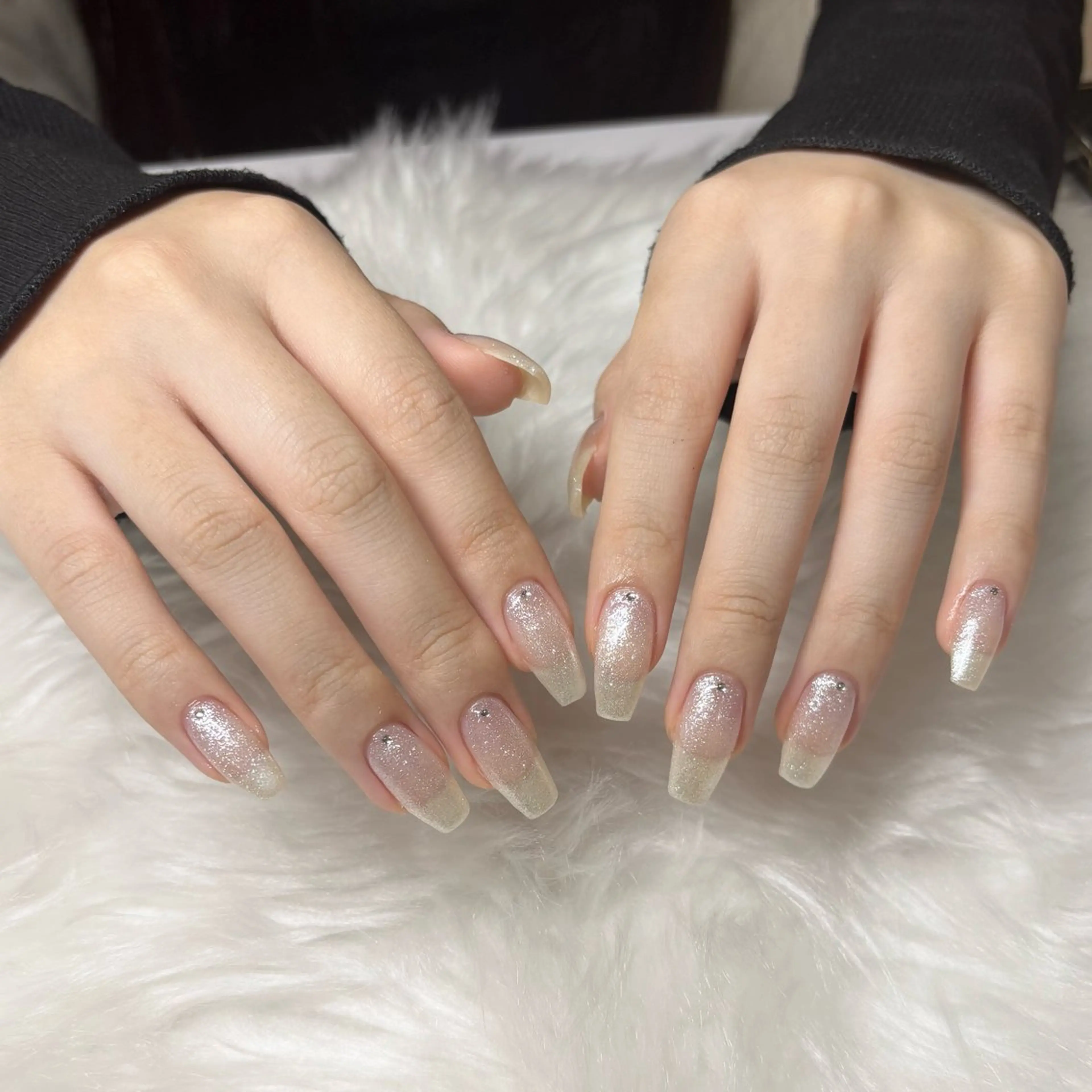 ネイル ラメ(グリッター) ワンカラーネイル ストーンネイル REVIA: natsukiのネイルデザイン