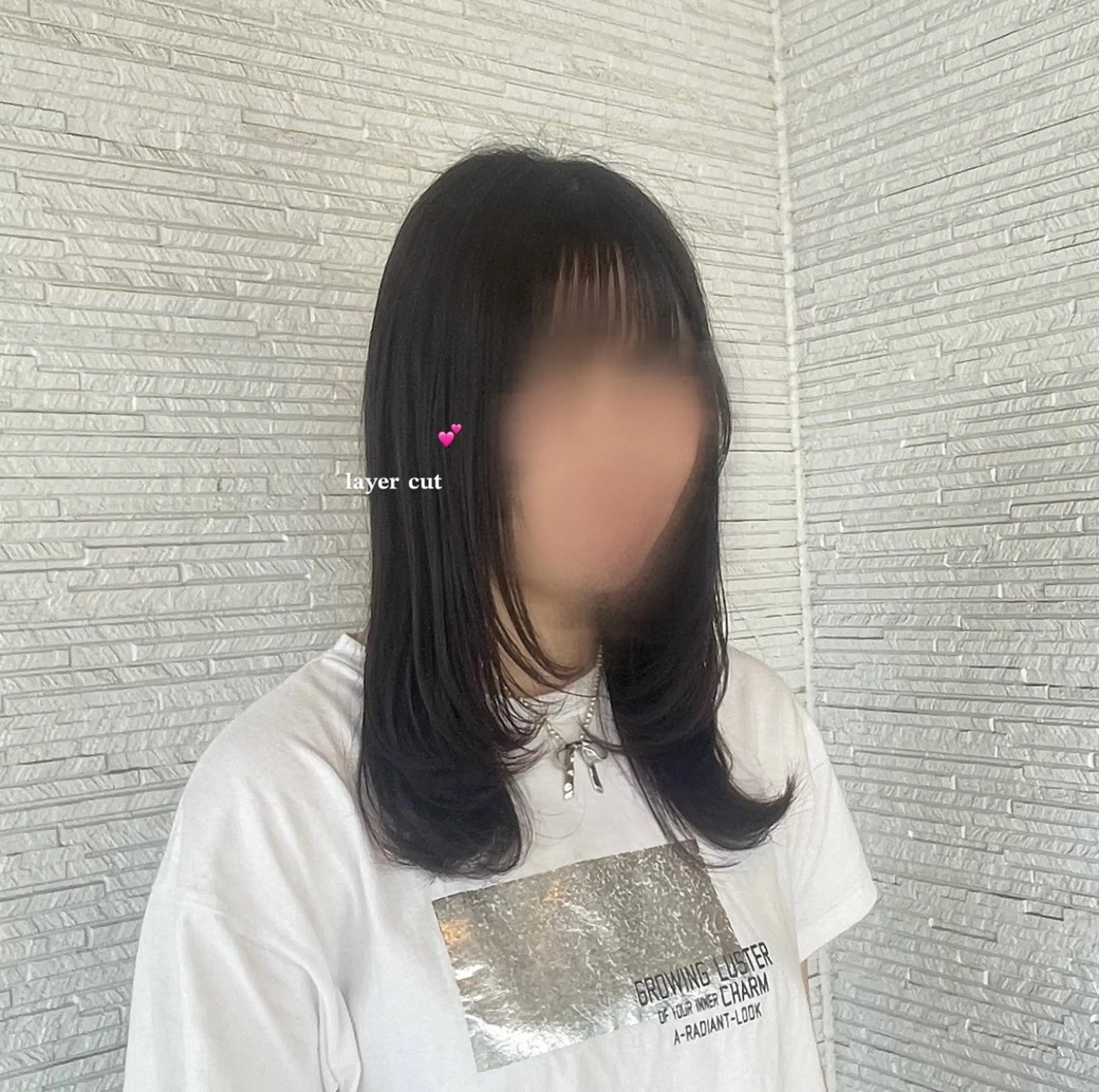 セミロング 顔まわりレイヤー 顔周りカット レイヤーカット BASEhair所属・Honoka base hairのヘアスタイル