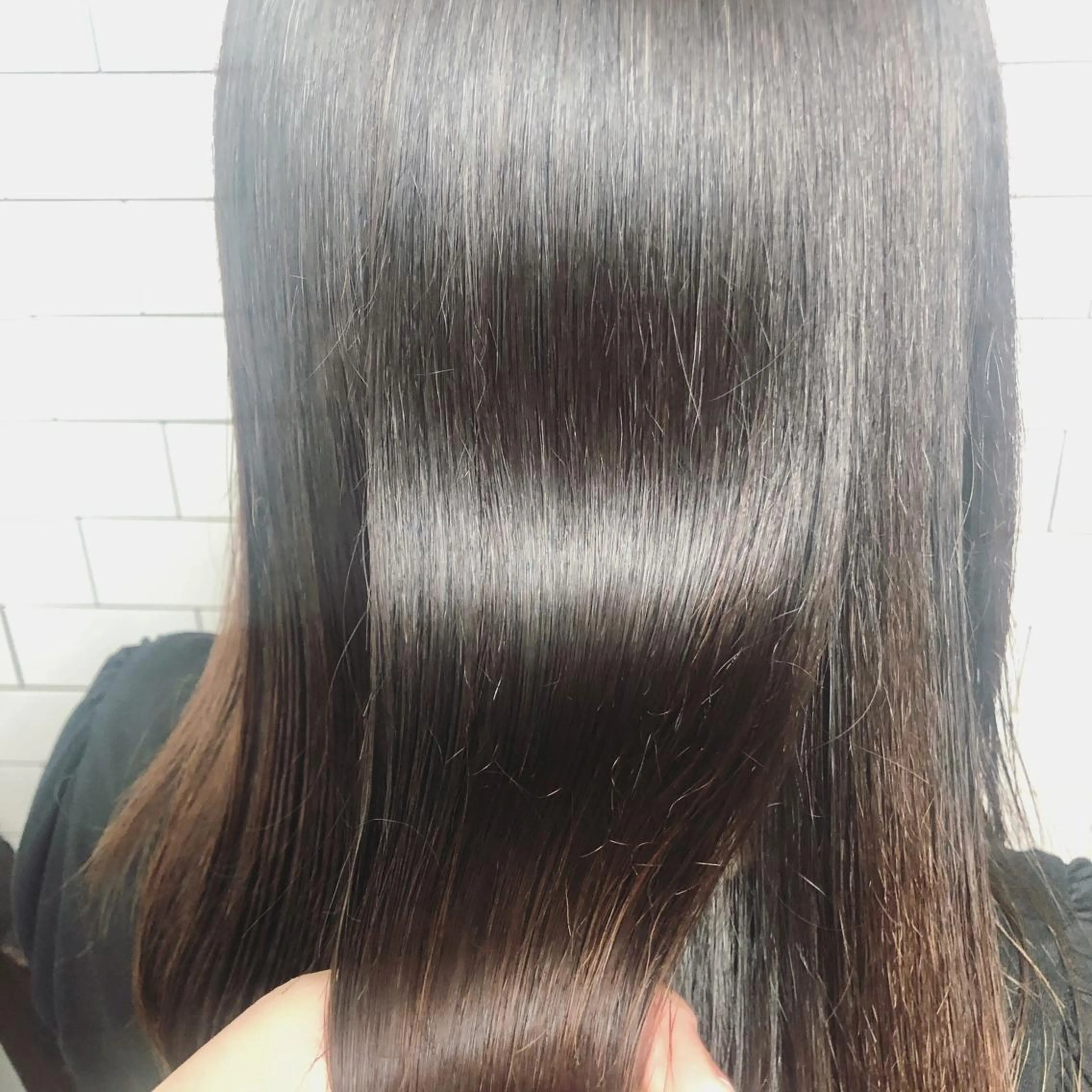 ミディアム 酸性ストレート 植田 彩加のヘアスタイル