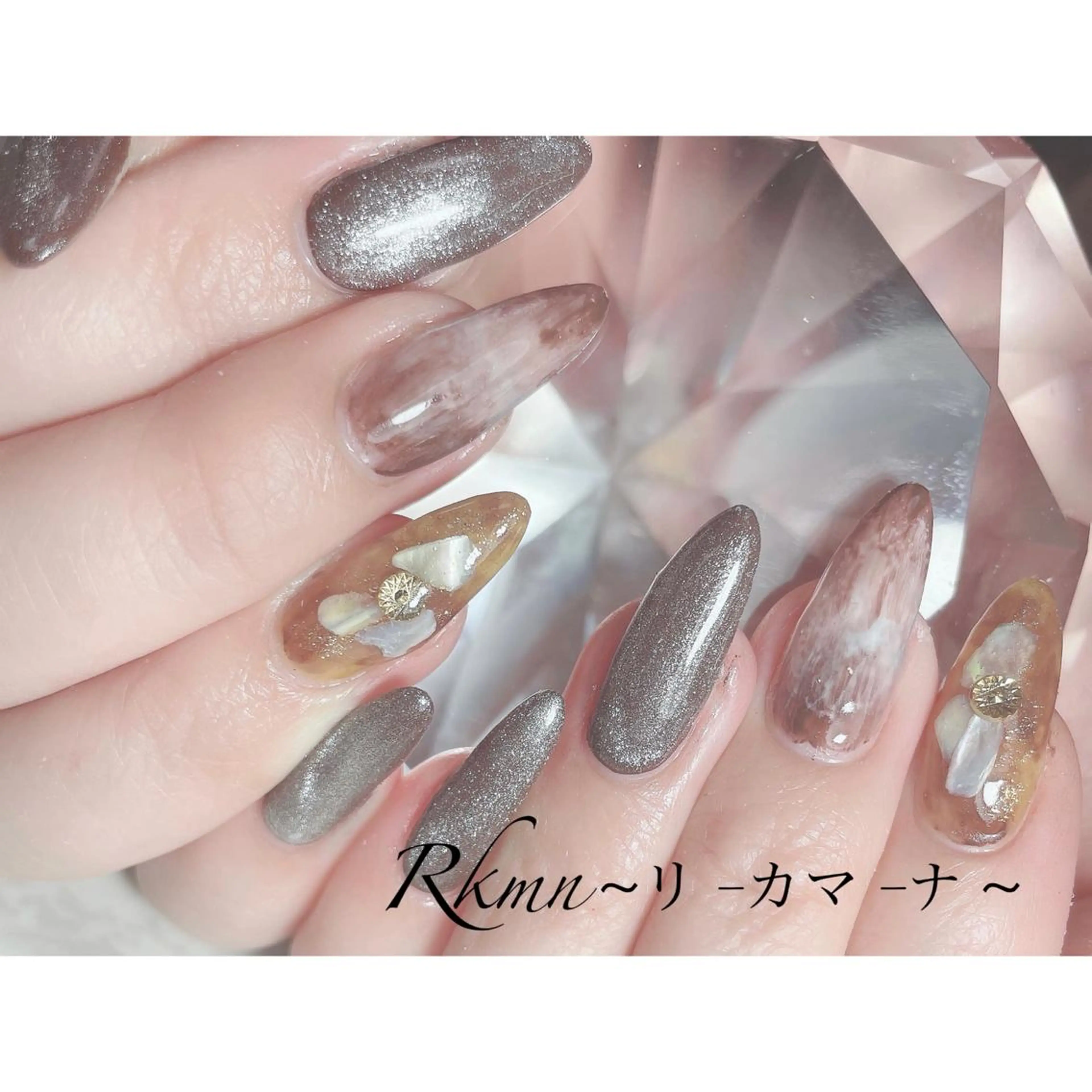 ネイル アートネイル フレンチネイル ジェルネイル グラデーション マグネットネイル ハンドネイル フットネイル ハンドケア Rkmn ~リ-カマ-ナ~のネイルデザイン