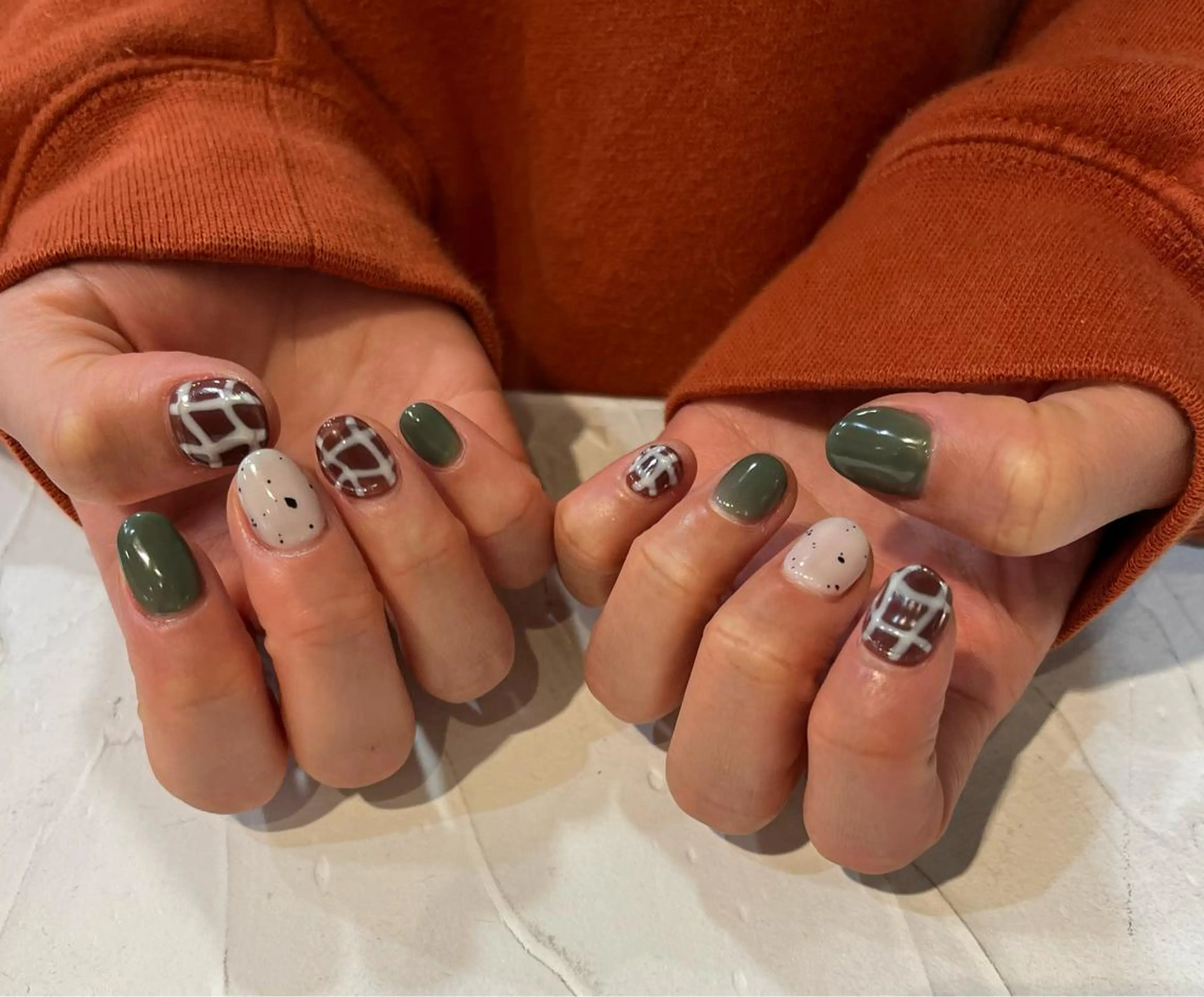ネイル 小川 奈々花のネイルデザイン