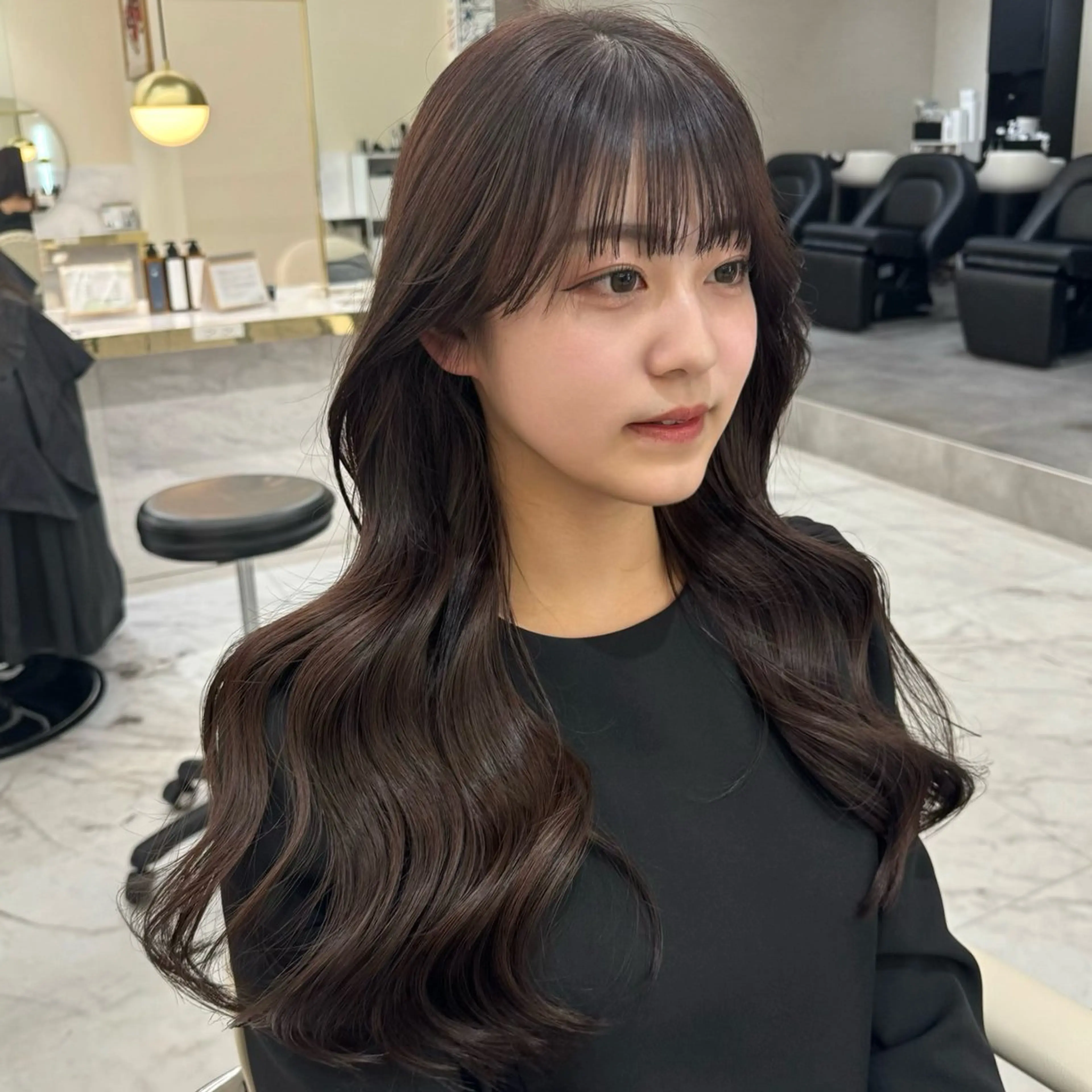 ロング カラー ヘアアレンジ ブラウンカラー 顔周りカット 髪質改善 レイヤーカット おくれ毛 ヘアカラー トリートメント ヘアセット 🤍layer🤍 リナのヘアスタイル