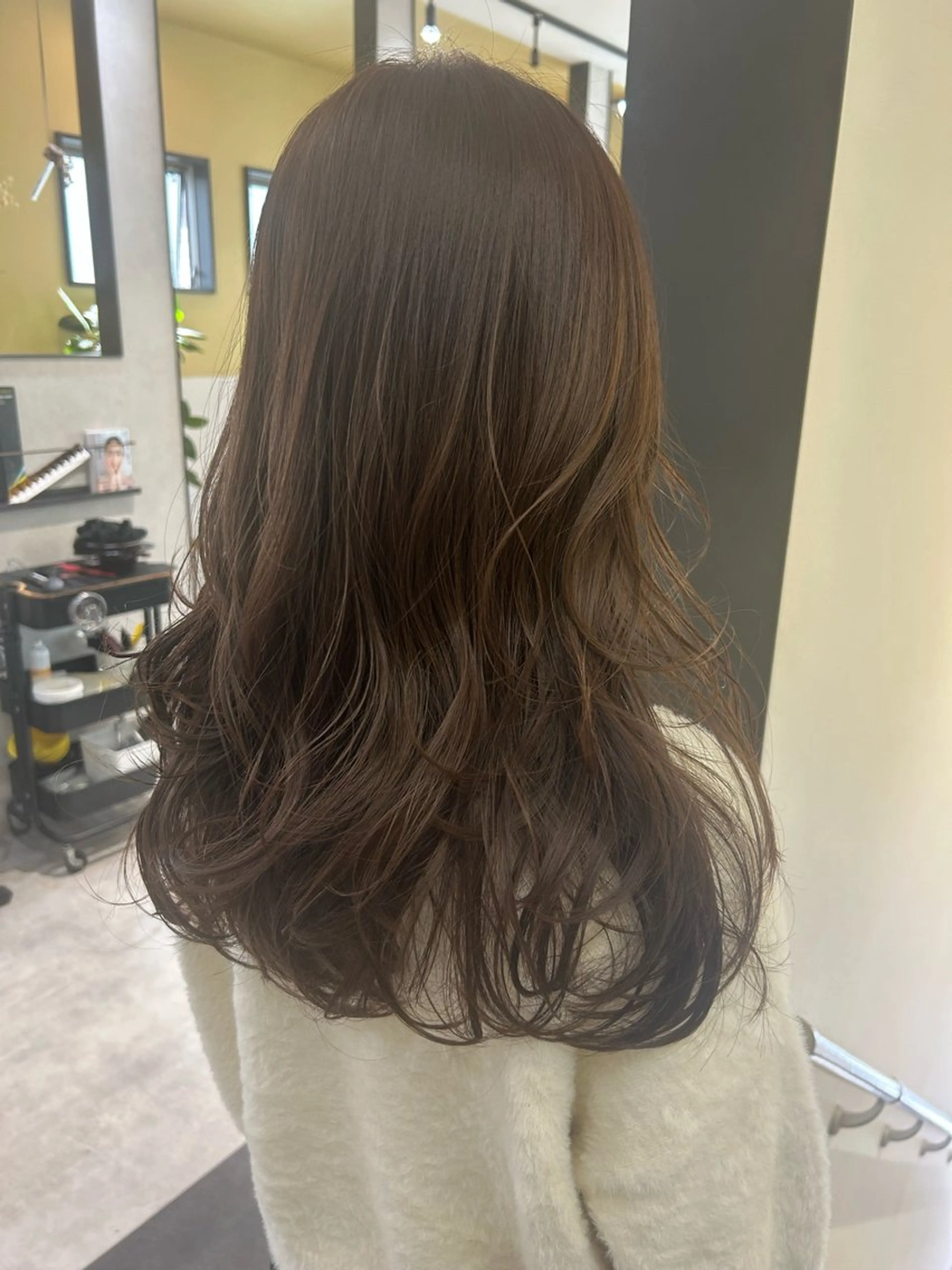 ロング カラー ベージュカラー レイヤーカット カット ヘアカラー トリートメント hub hair レイヤー/透明感のヘアスタイル