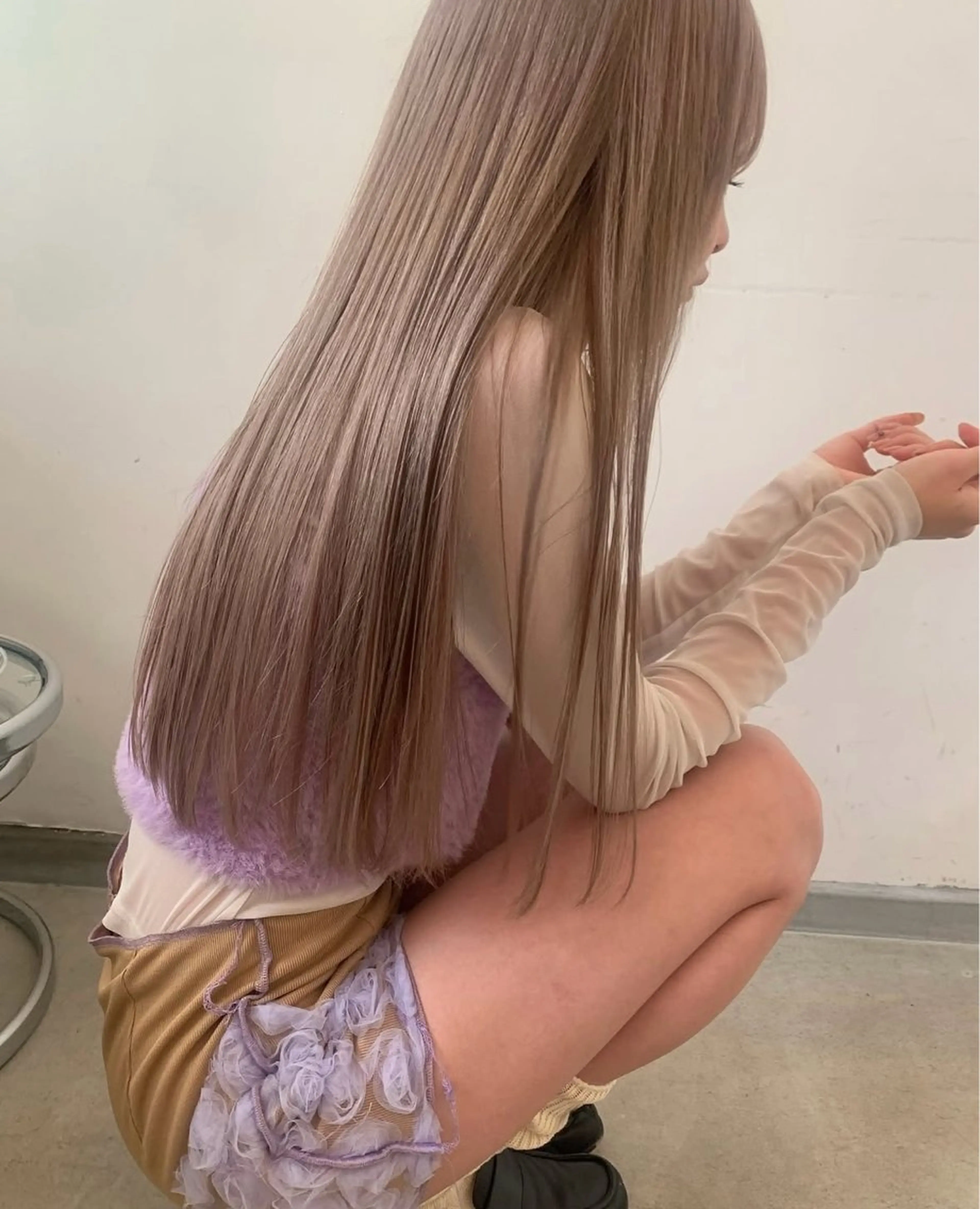 ロング カラー カヨコ/ハイトーン /透明感カラーのヘアスタイル