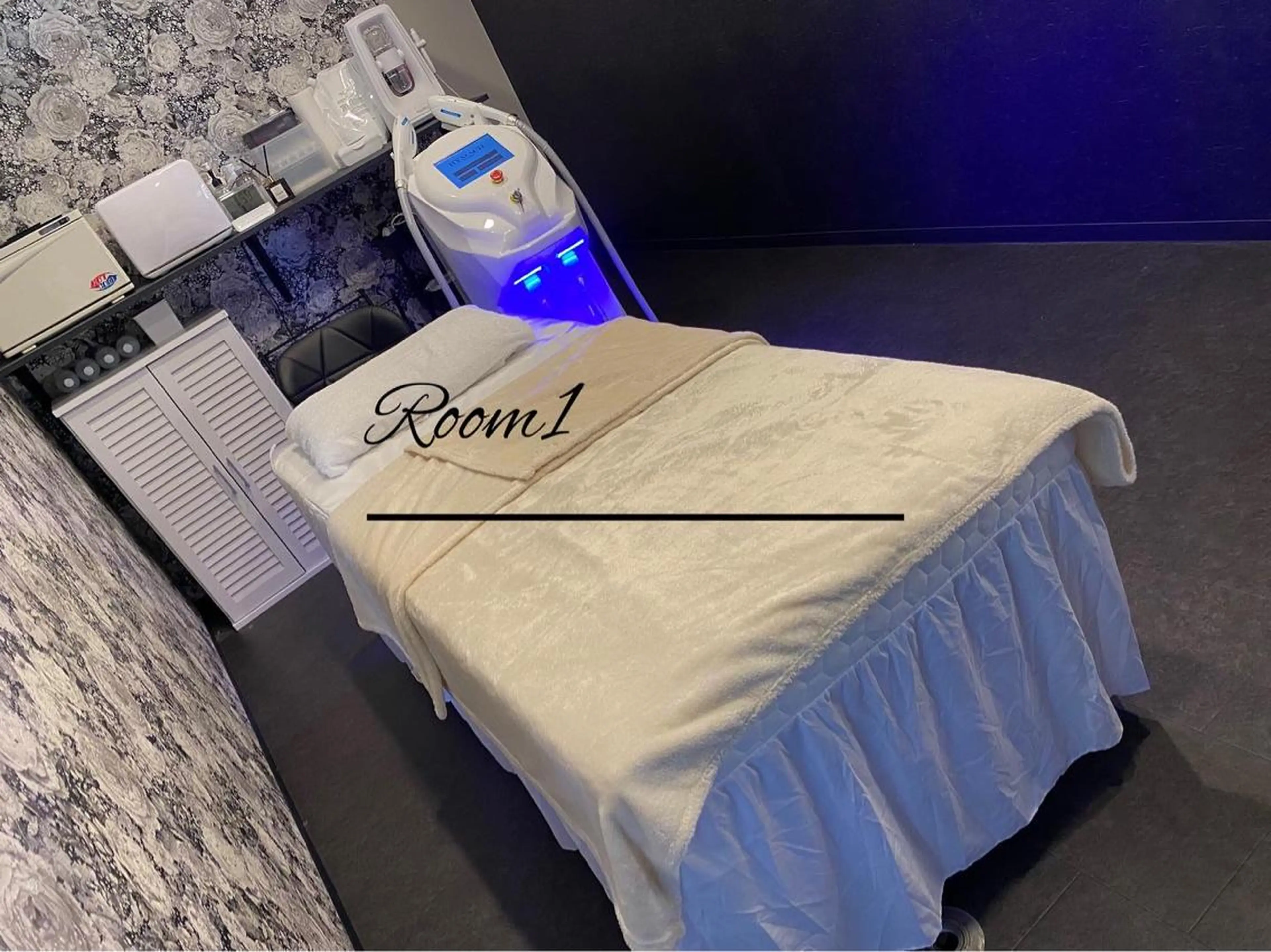 女性全身イオン導入脱毛(顔・VIO除く)の写真