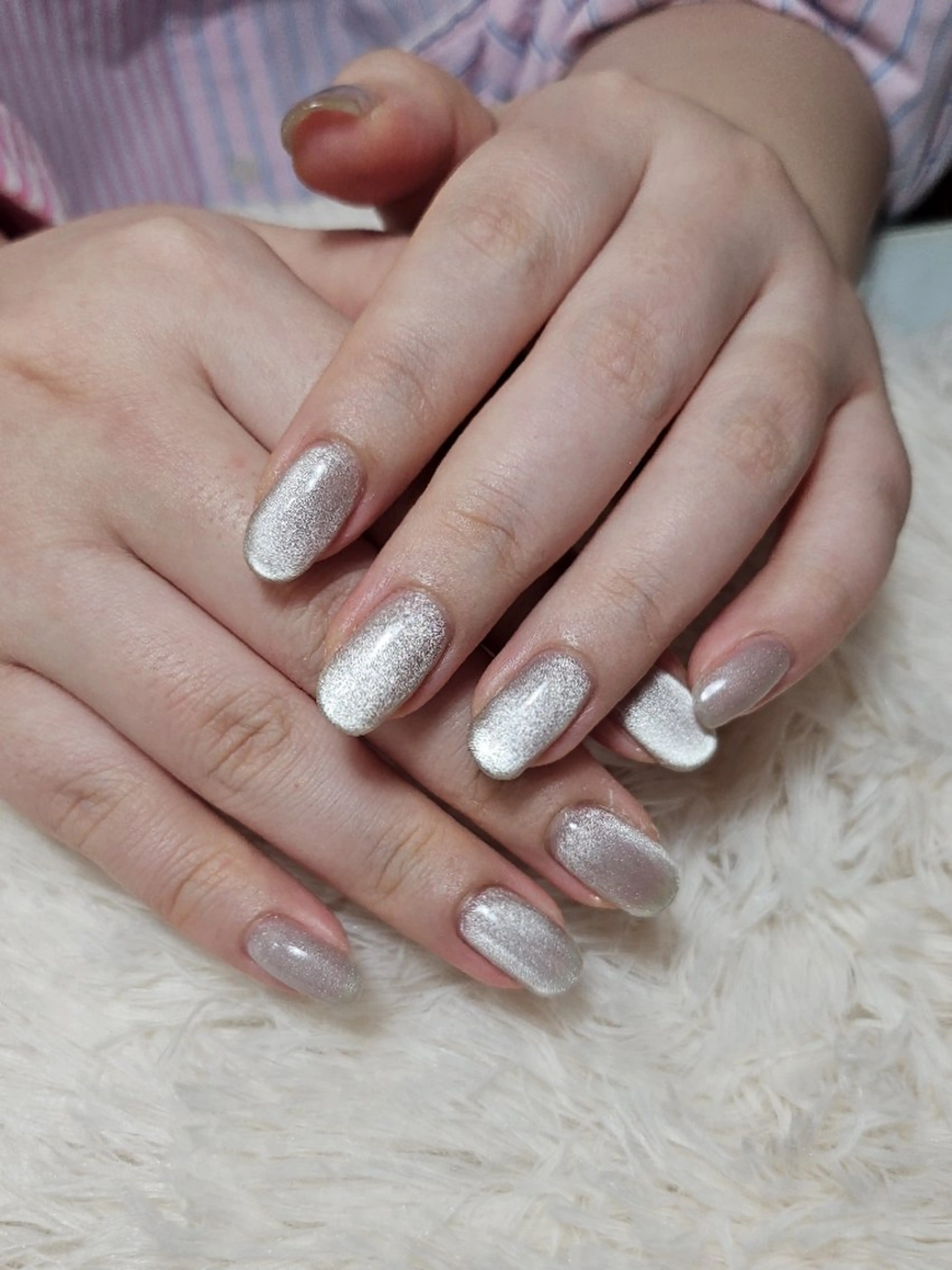ネイル シルバー ハンドネイル plus j yuuのネイルデザイン