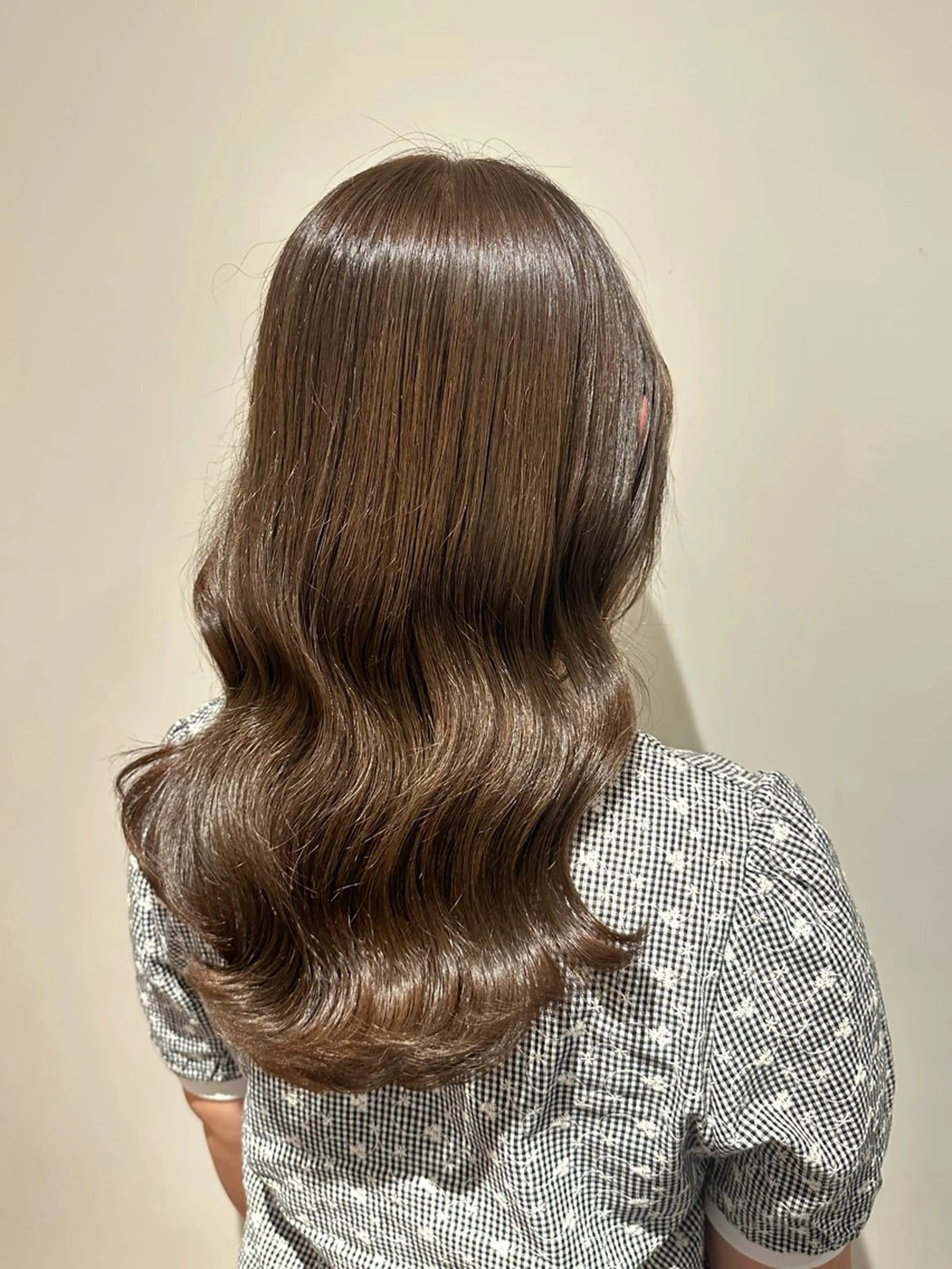 ロング 安丸 結夏のヘアスタイル