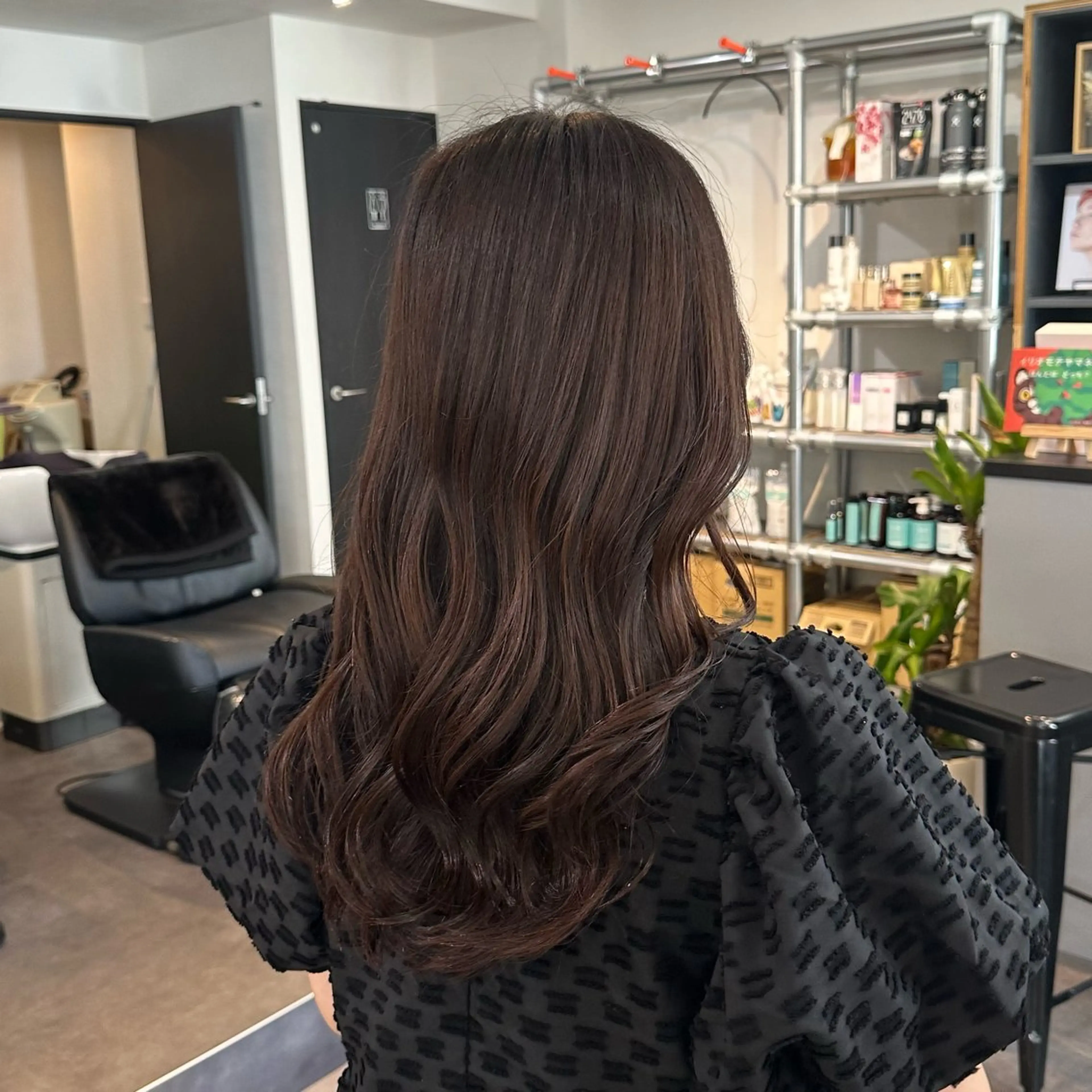 ロング カット ﾚｲﾔｰ/ﾊｲﾄｰﾝ WAKANAのヘアスタイル