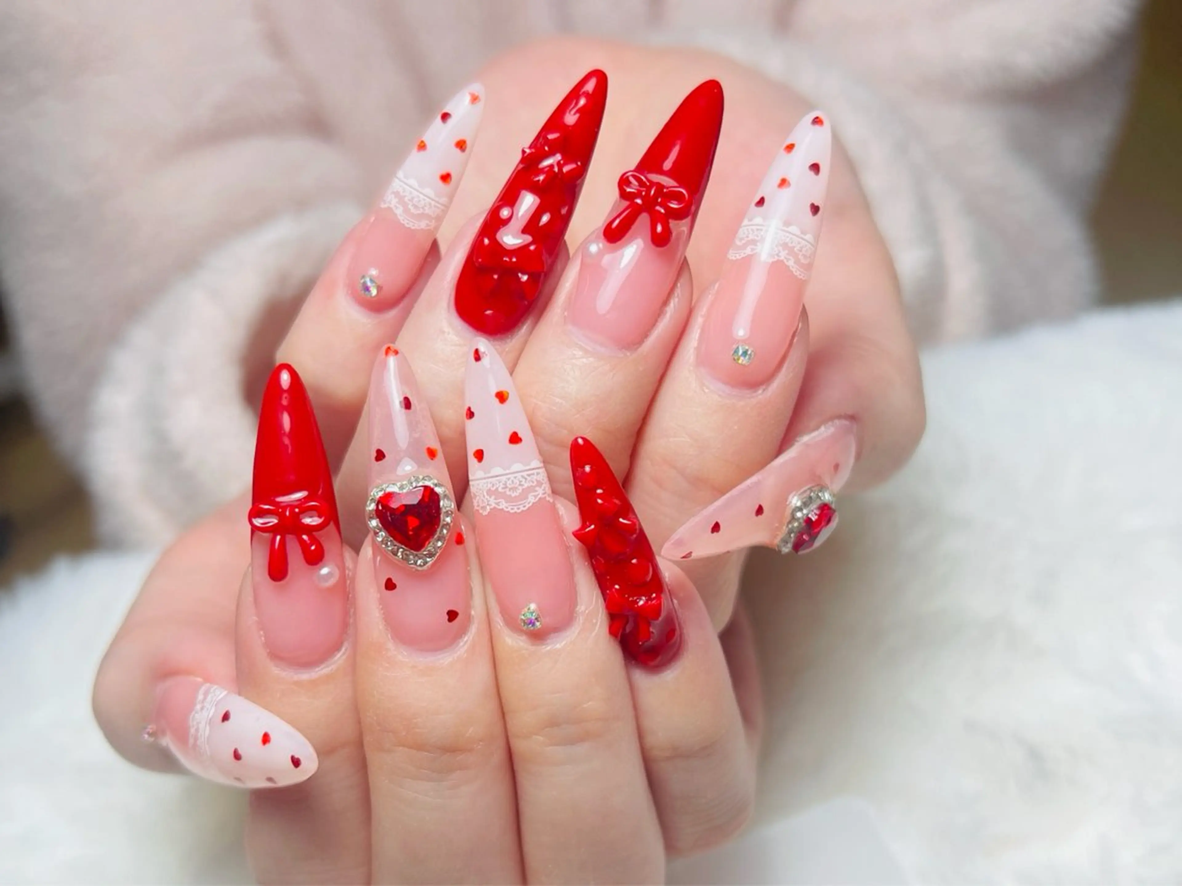 ネイル アートネイル フレンチネイル ジェルネイル グラデーション 韓国ネイル ハンドネイル ハンドケア さくら💮💮 【オフ無料】のネイルデザイン