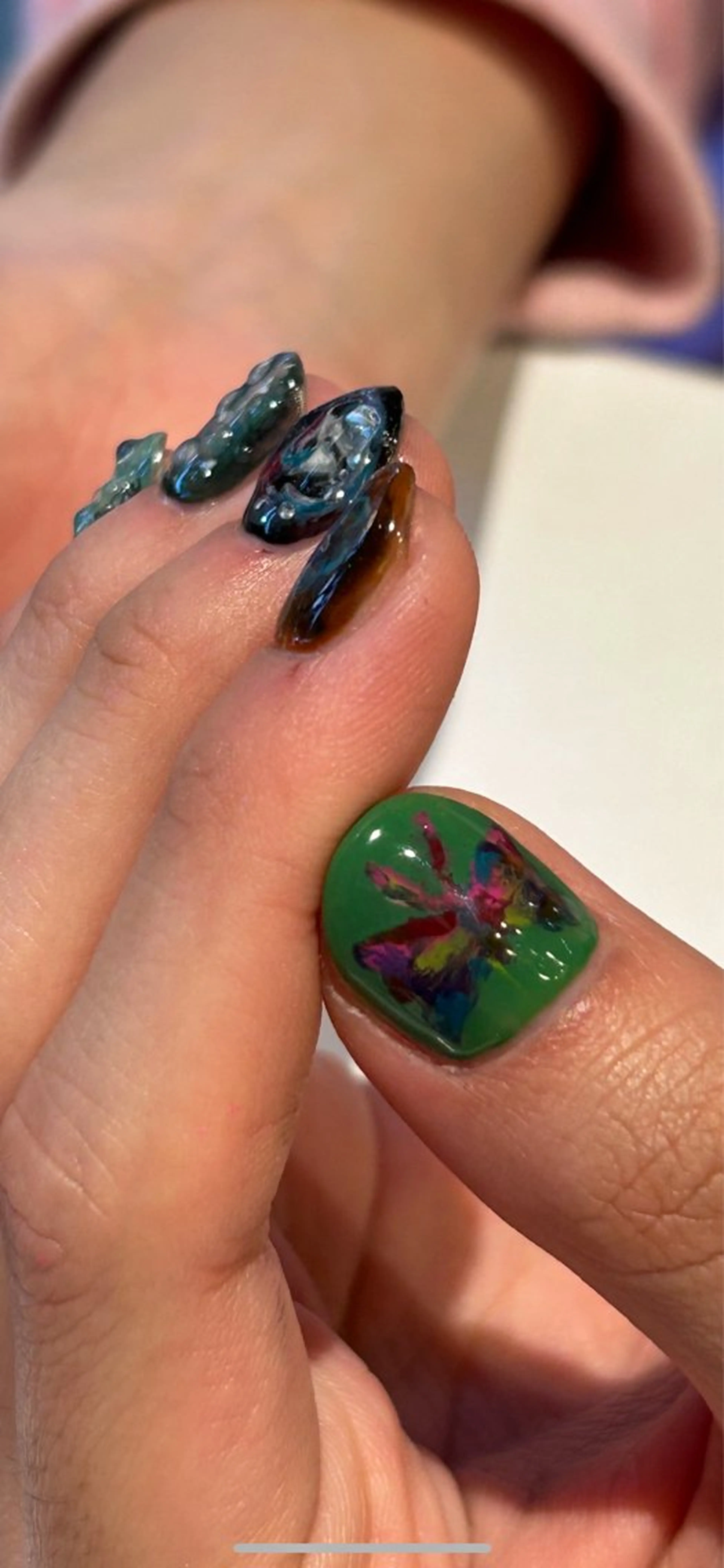 メンズ ネイル ハンドネイル ᗰIᖇᗩ🍓★ ᑎᗩIᒪのネイルデザイン