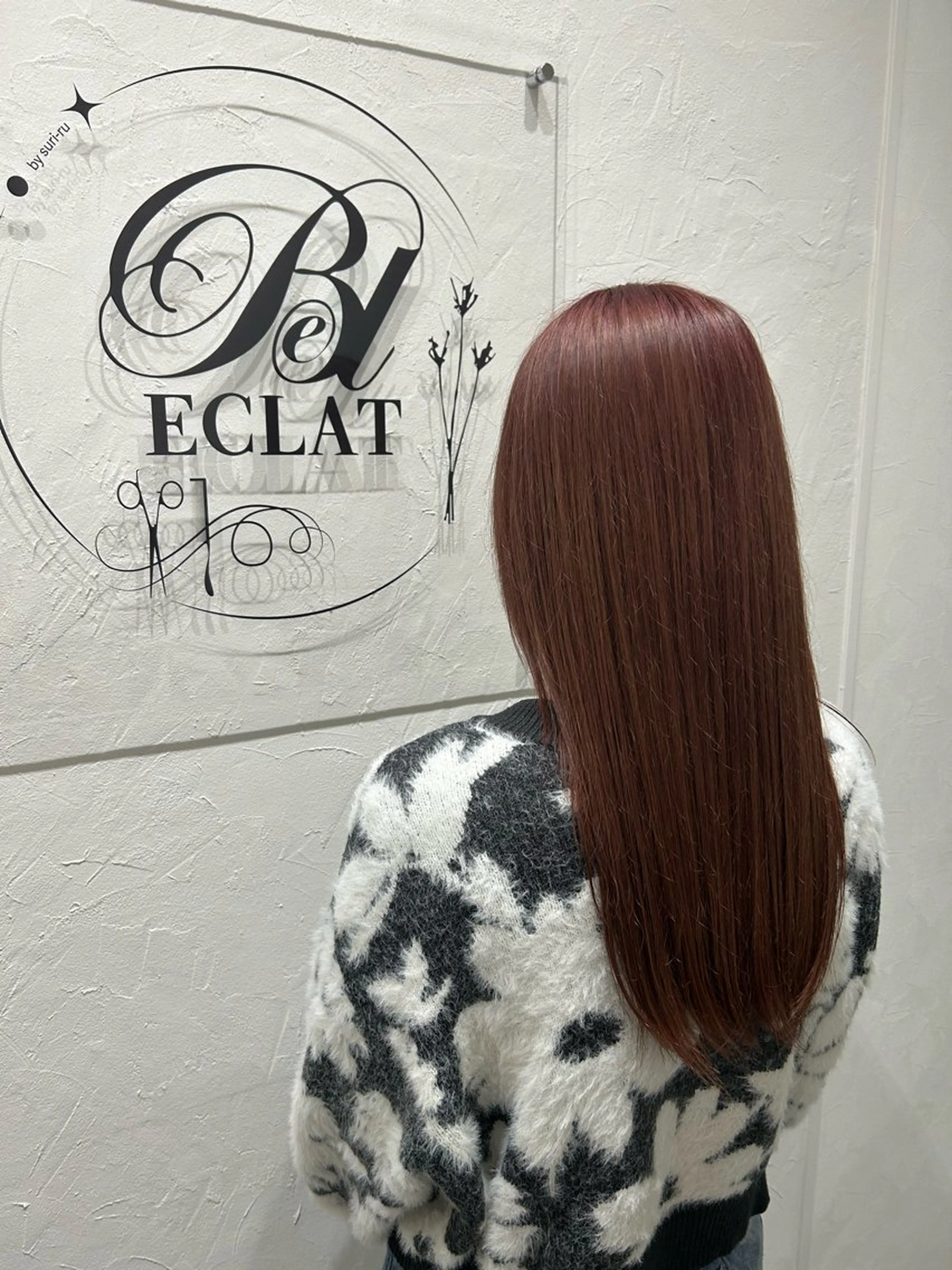 カラー 稲井 裕美のヘアスタイル